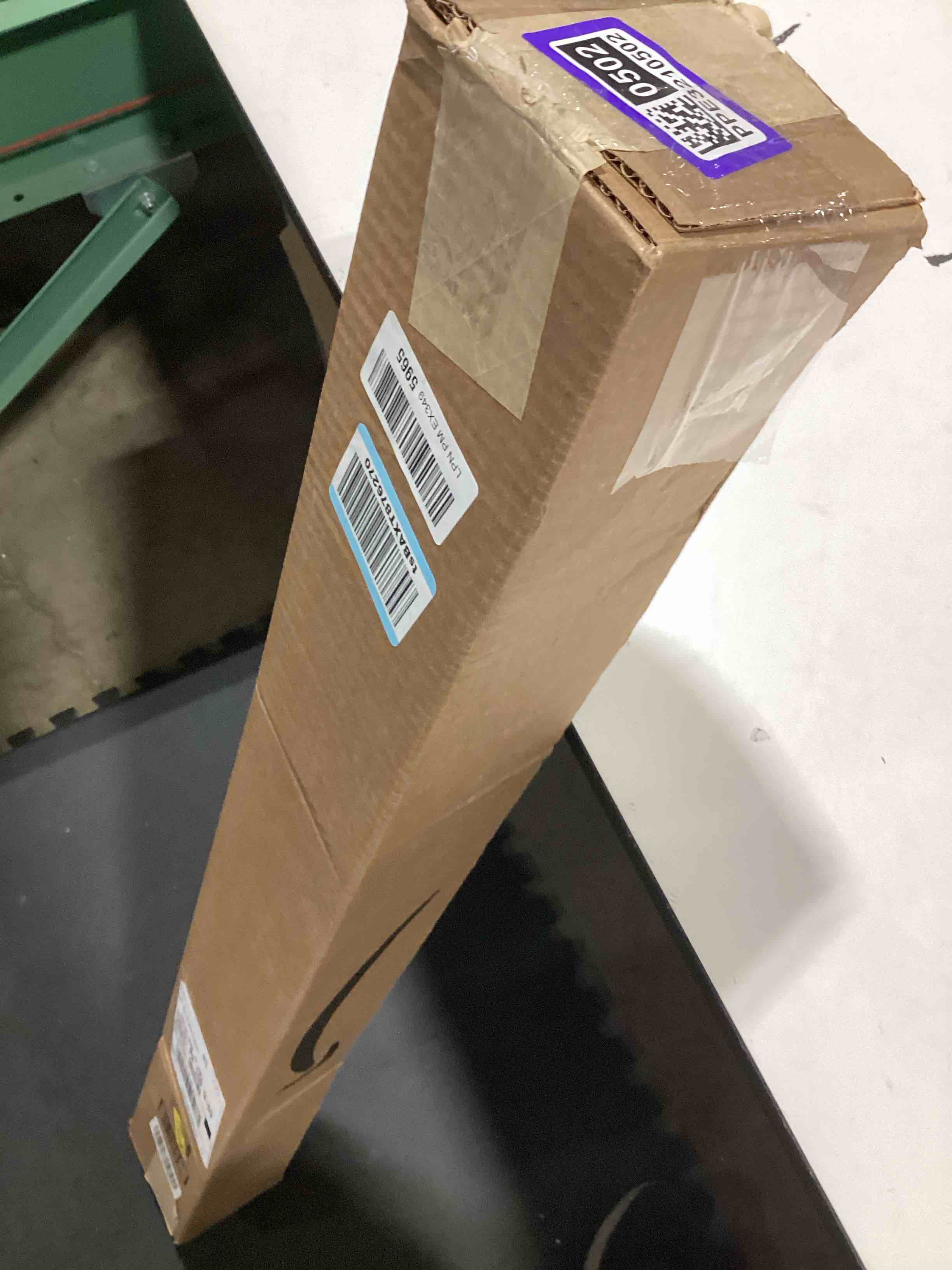 https://s3.amazonaws.com/lotting-images-prod/bidfta/PPE3210502_1761064533899.jpeg