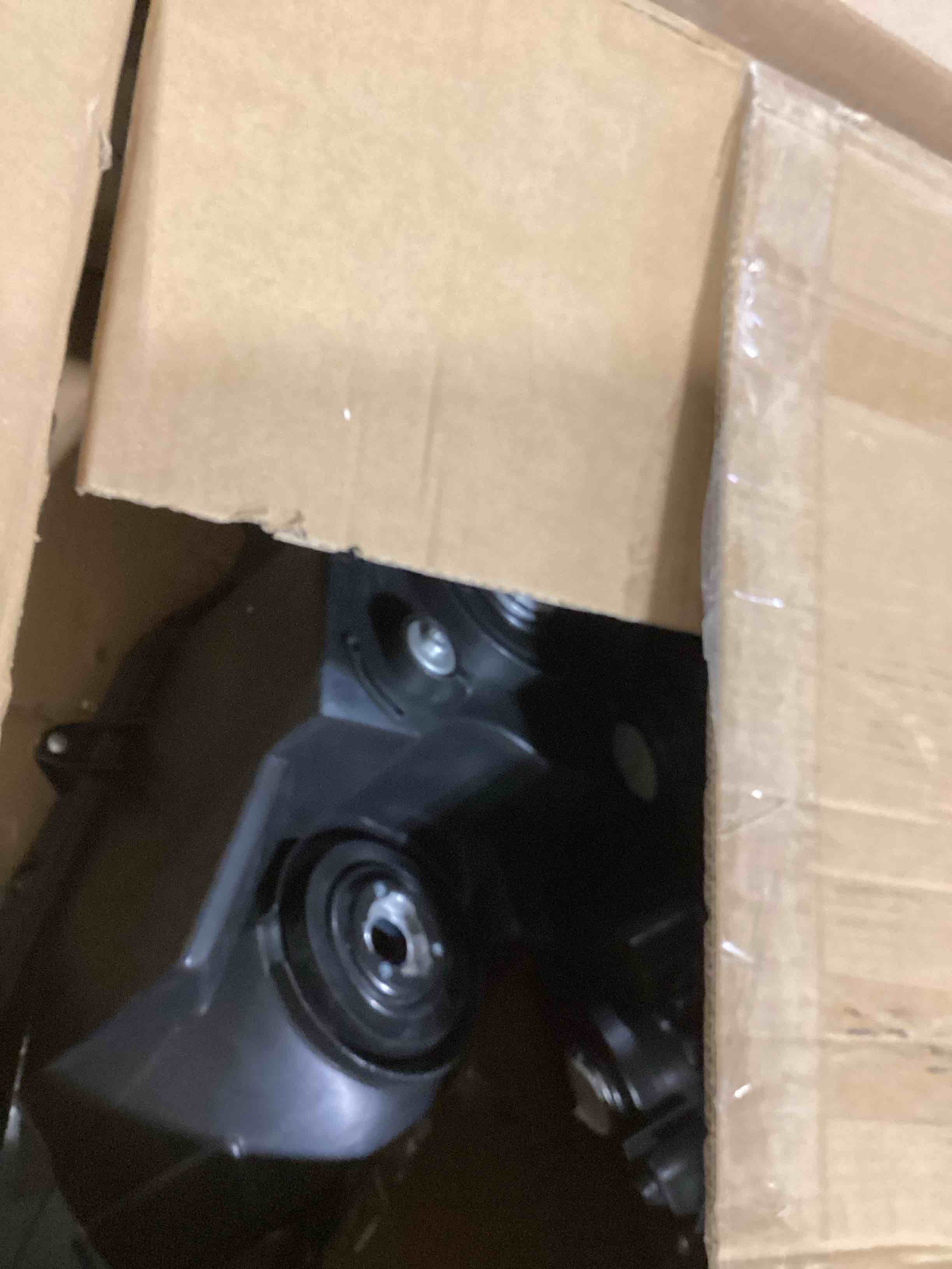 https://s3.amazonaws.com/lotting-images-prod/bidfta/PPE3210558_1761069312812.jpeg