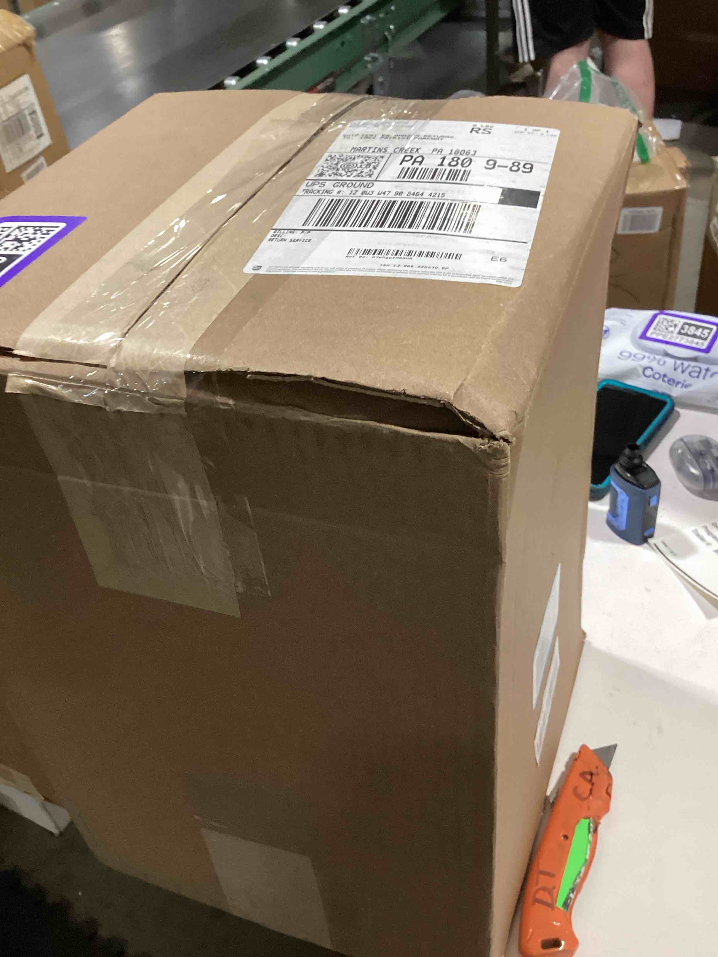 https://s3.amazonaws.com/lotting-images-prod/bidfta/PPE3210583_1761072544361.jpeg