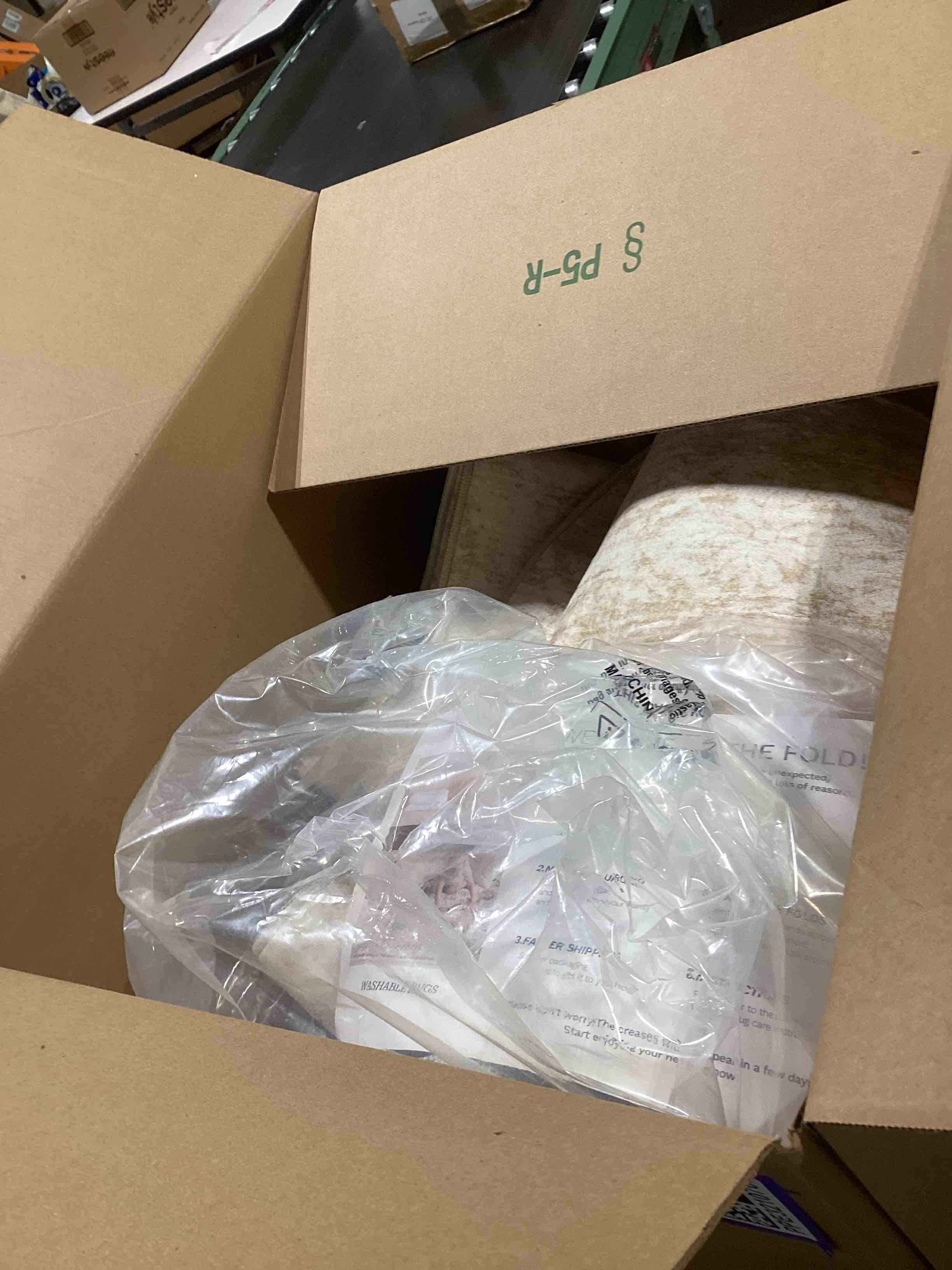 https://s3.amazonaws.com/lotting-images-prod/bidfta/PPE3210707_1761143561176.jpeg