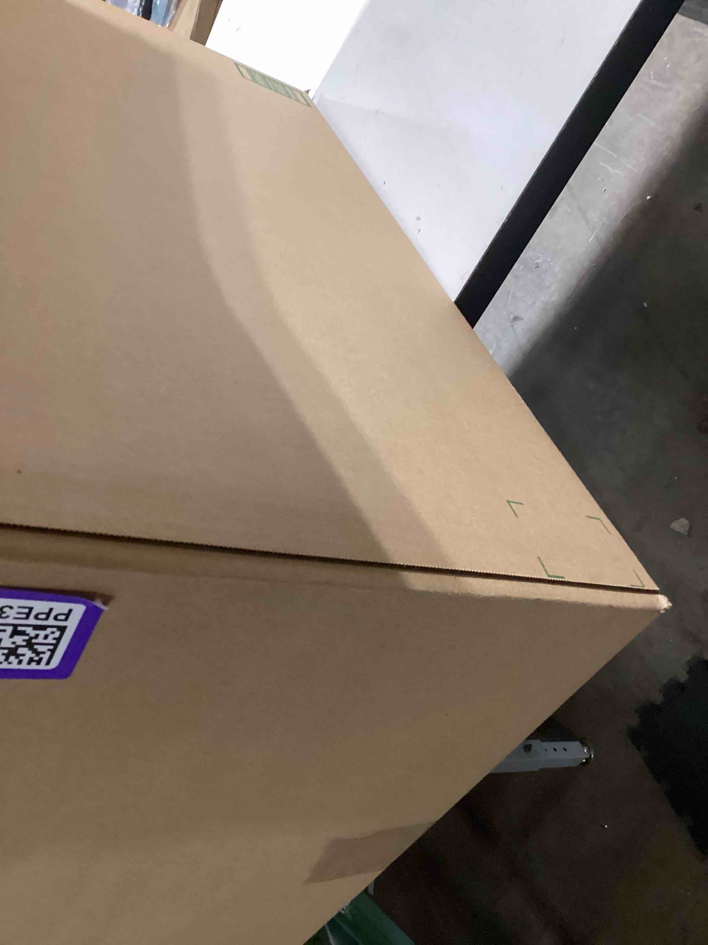 https://s3.amazonaws.com/lotting-images-prod/bidfta/PPE3210707_1761143563749.jpeg
