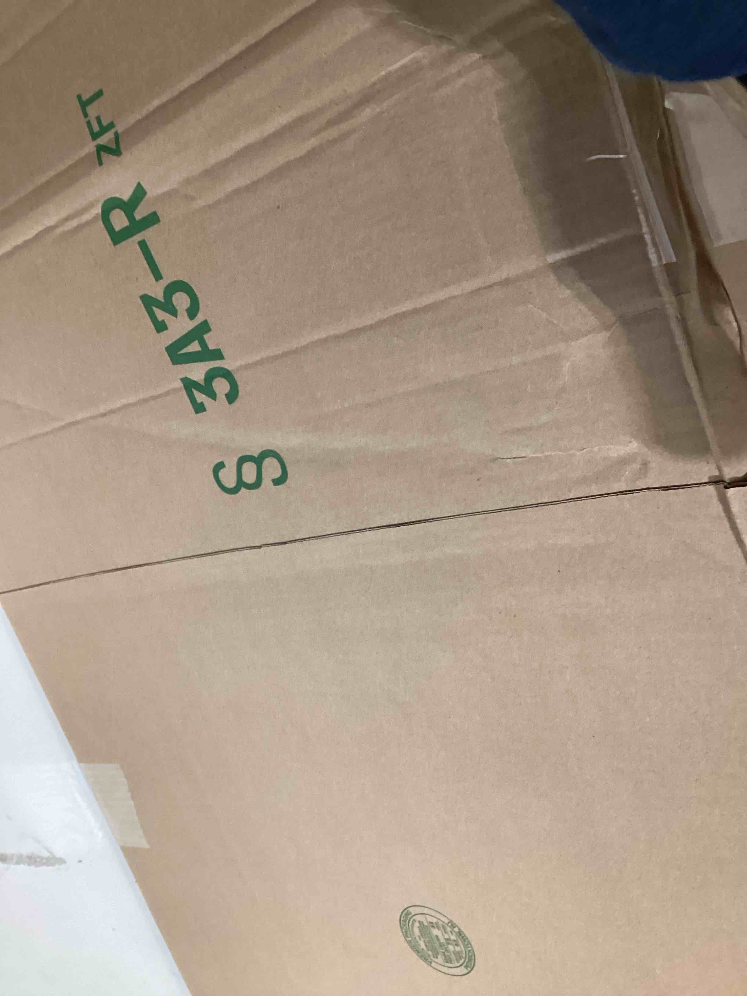 https://s3.amazonaws.com/lotting-images-prod/bidfta/PPE3210775_1761151953998.jpeg