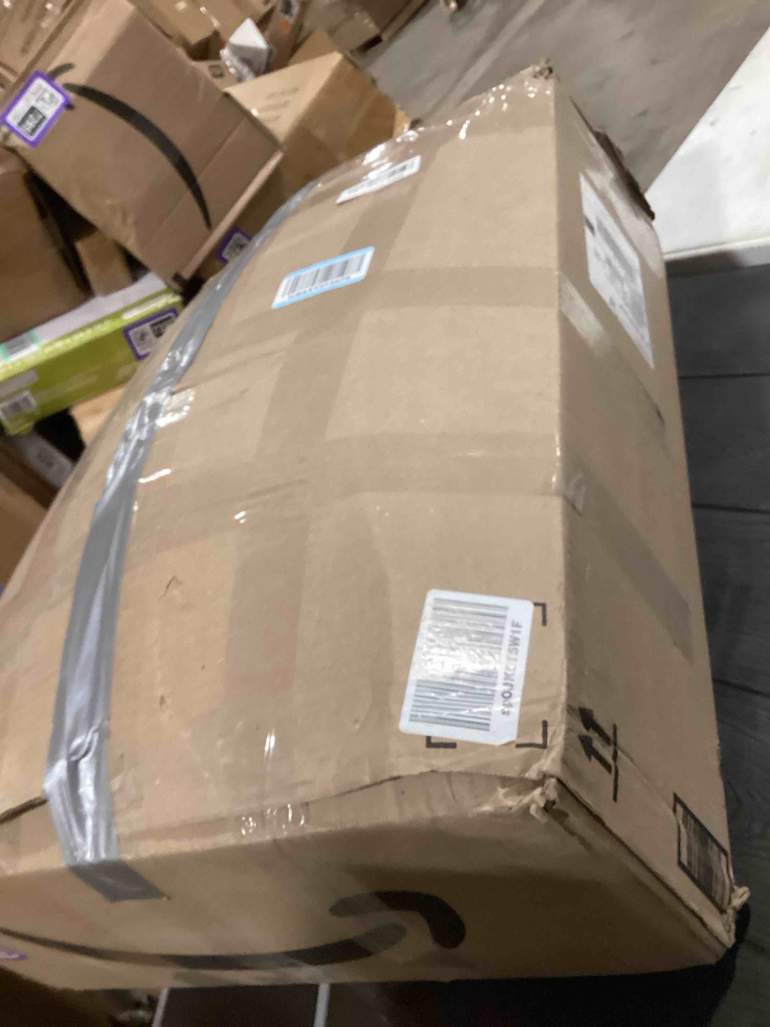 Condition photo showing Good Condition for Sour Lemon Area Rugs 9x12 Living Room, Large Area Rug Shag Shaggy Carpet Soft Plush Furry Bedside Rug, Machine Washable Area Rugs for Bedroom Kids Girls Boys Home Decor Anti Slip Coffee 9' x 12' (Rectangular)