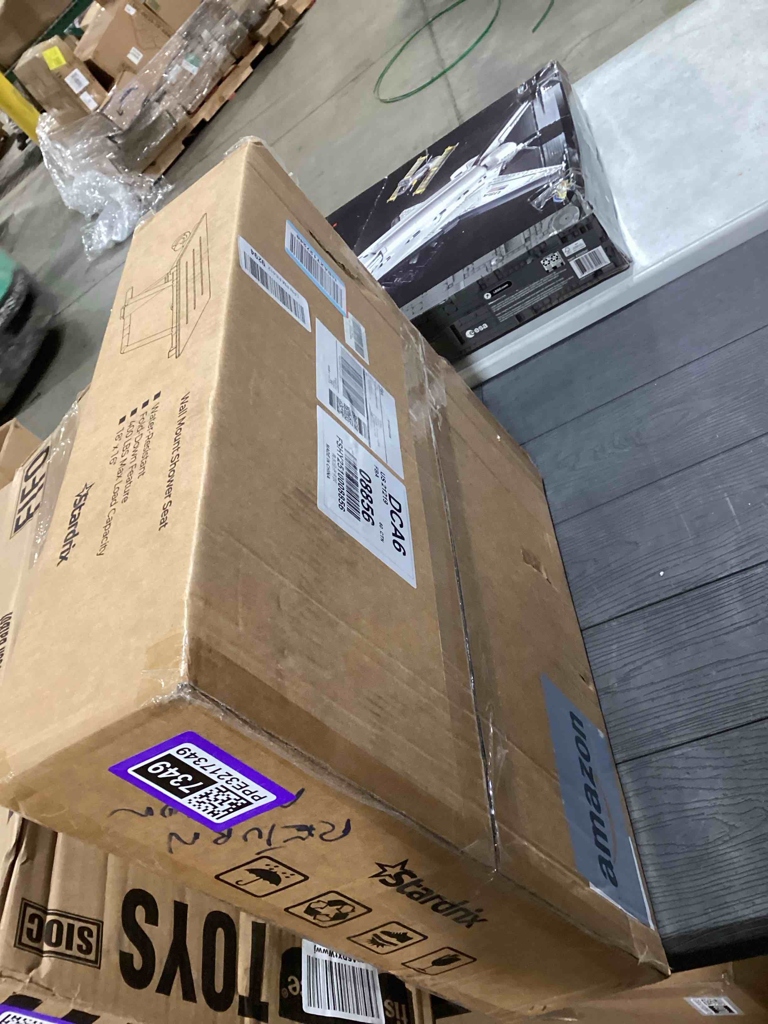 Condition photo showing Good Condition for 18" x 16" ADA Compliant Phenolic White Folding Shower Seat Bench, Wall Mount Foldable Bathroom Shower Chair with Stainless Steel Support, 400 lbs Capacity