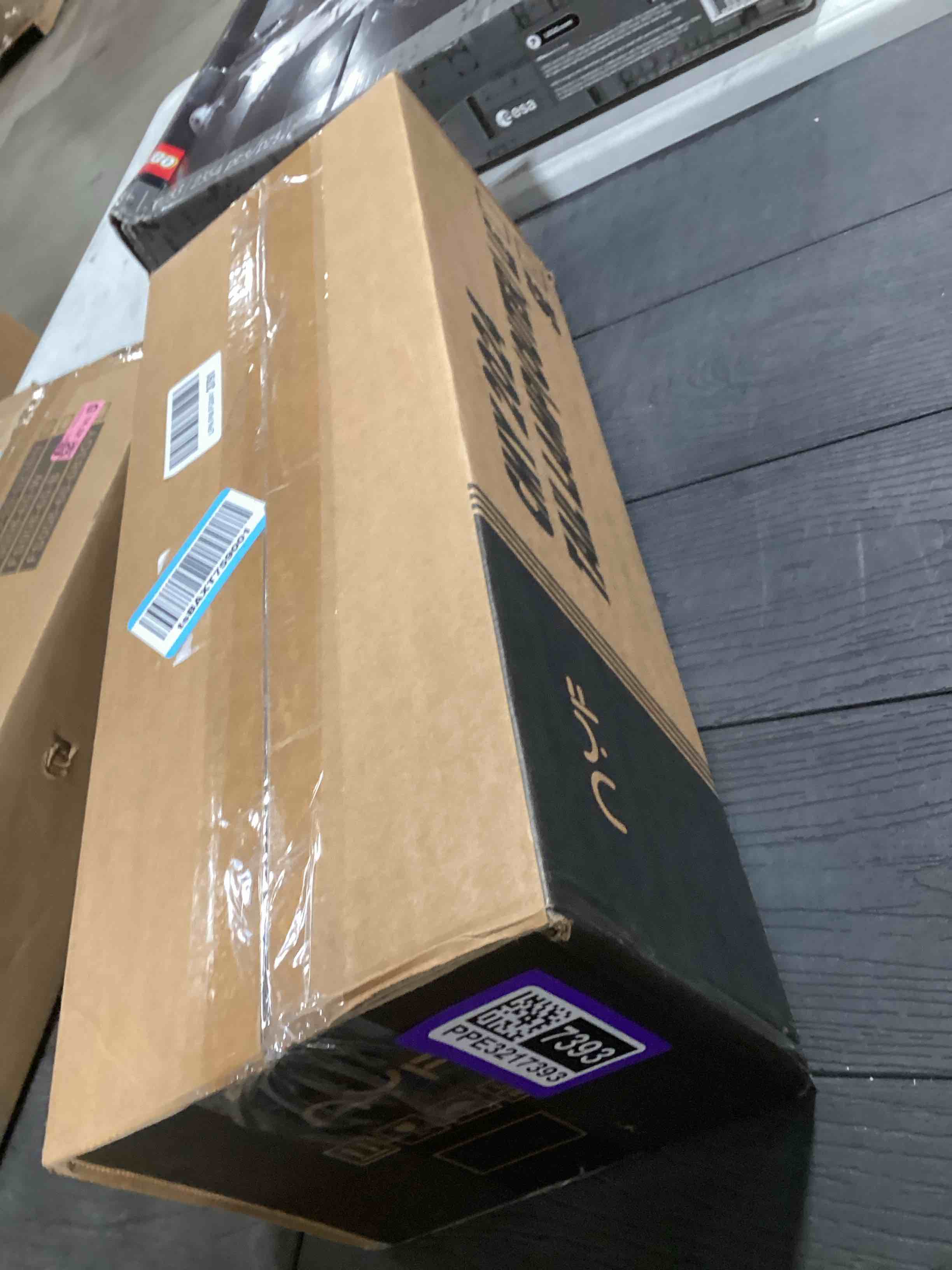 Condition photo showing Good Condition for LED Type Turn Signal Tail Light Assembly Compatible With 2025 Toyota Camry XLE/XSE Rear Lamp Left Driver Side Replacement 81560-AQ020