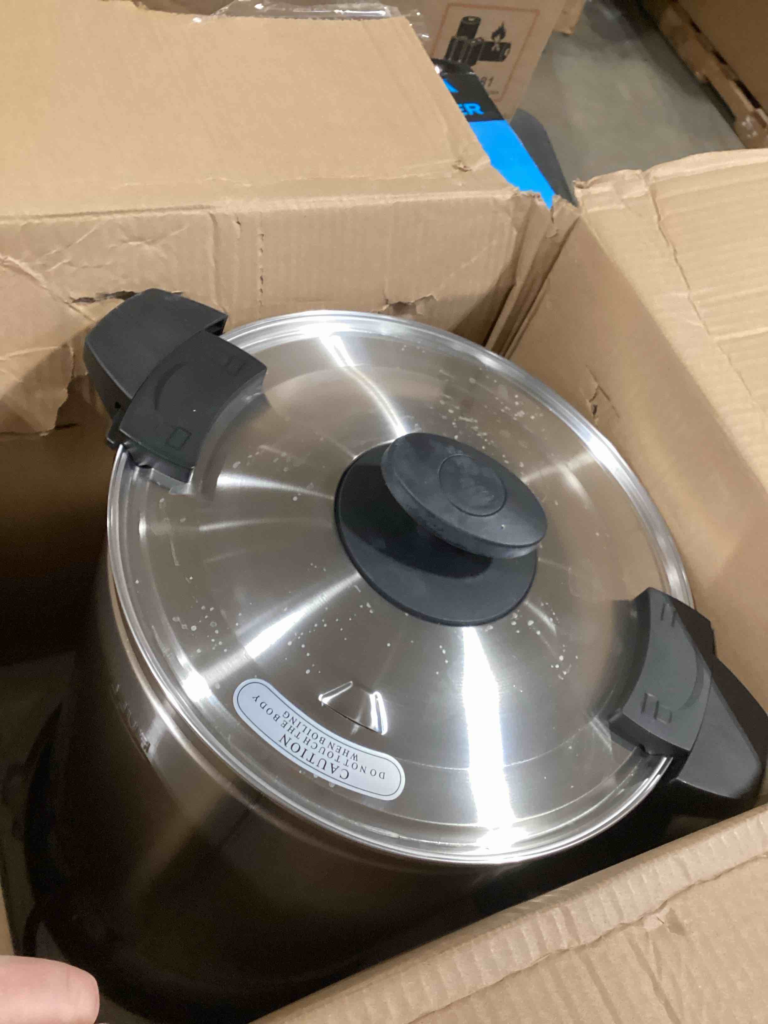 Condition photo showing As Is for SYBO SR-CP-100B Commercial Grade Stainless Steel Percolate Coffee Maker Hot Water Urn for Catering, 100-Cup 16 L, Metallic 16L Metallic