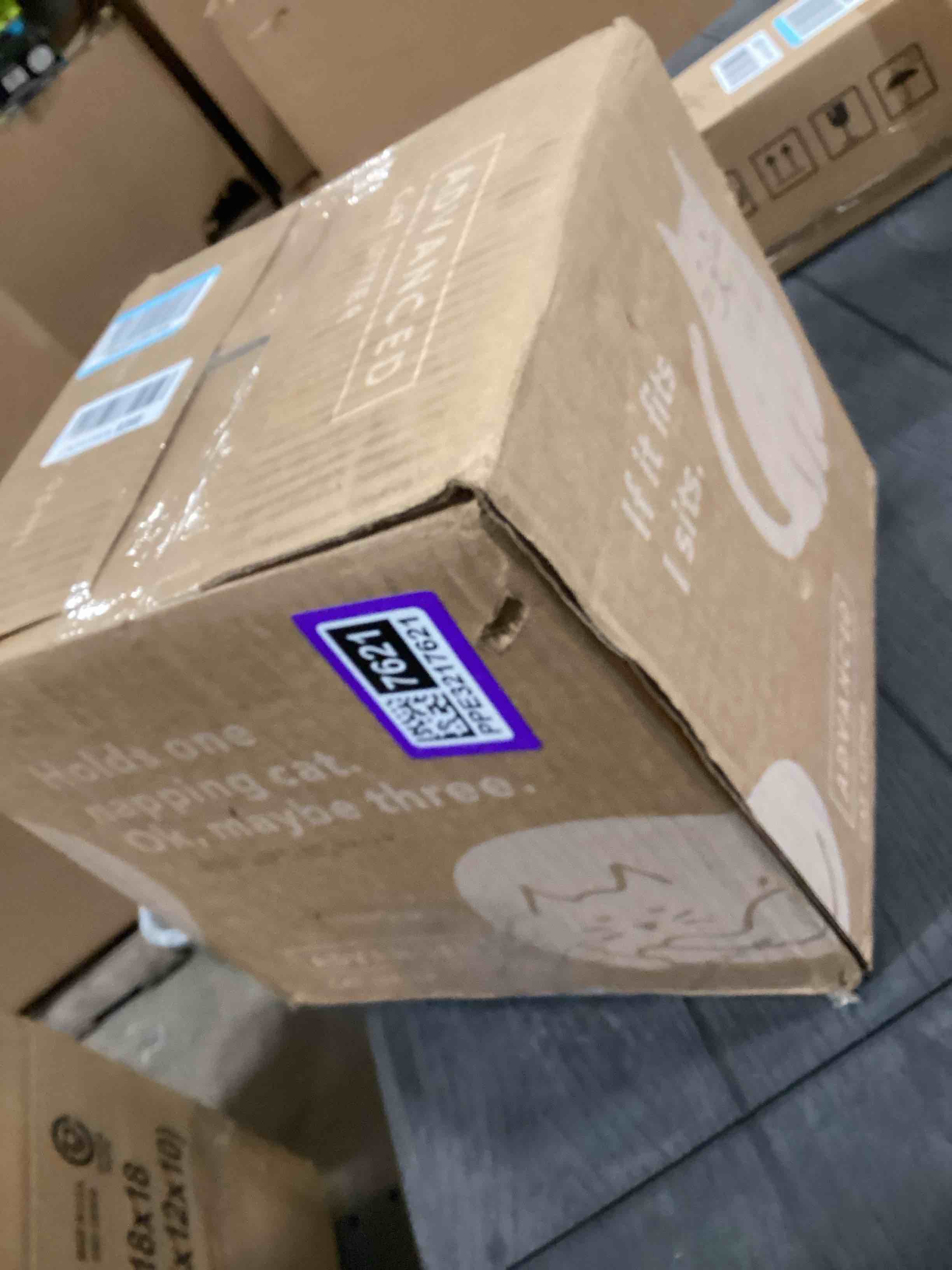 Condition photo showing New/Like New for Fresh Step Outstretch Advanced Long Lasting Clumping Litter with Febreze Freshness, Activated Charcoal Litter Lasts 50% Longer, 32 lbs. (2 x 16 lb. Box) Febreze Clean Scent