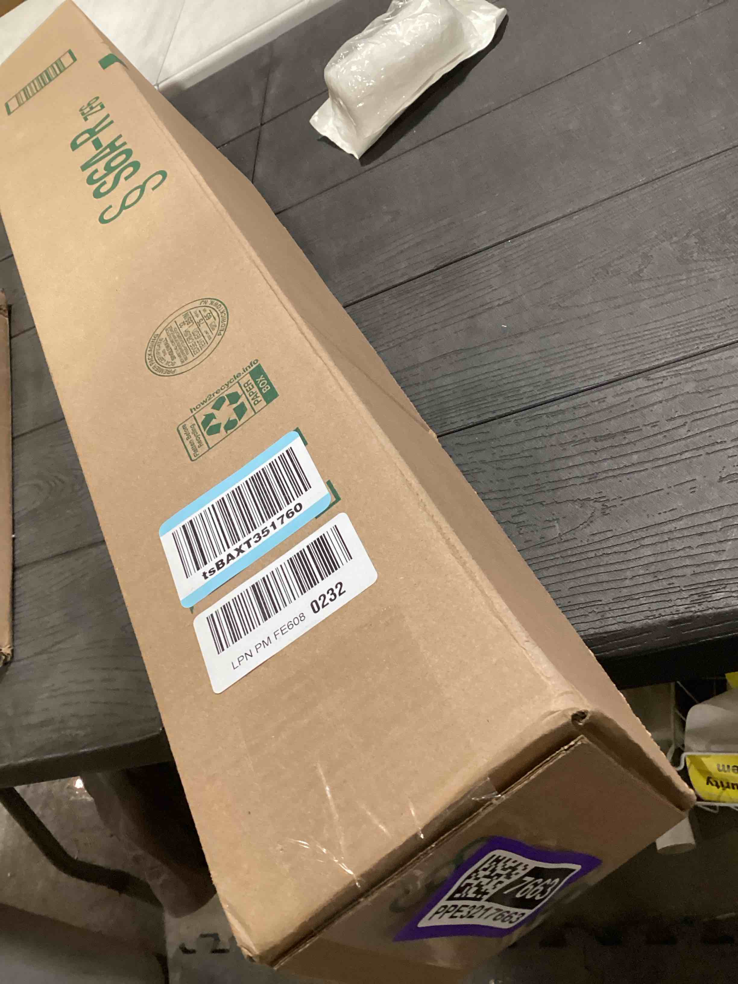 Condition photo showing Good Condition for Superman 2 Movie Poster (11 x 17)