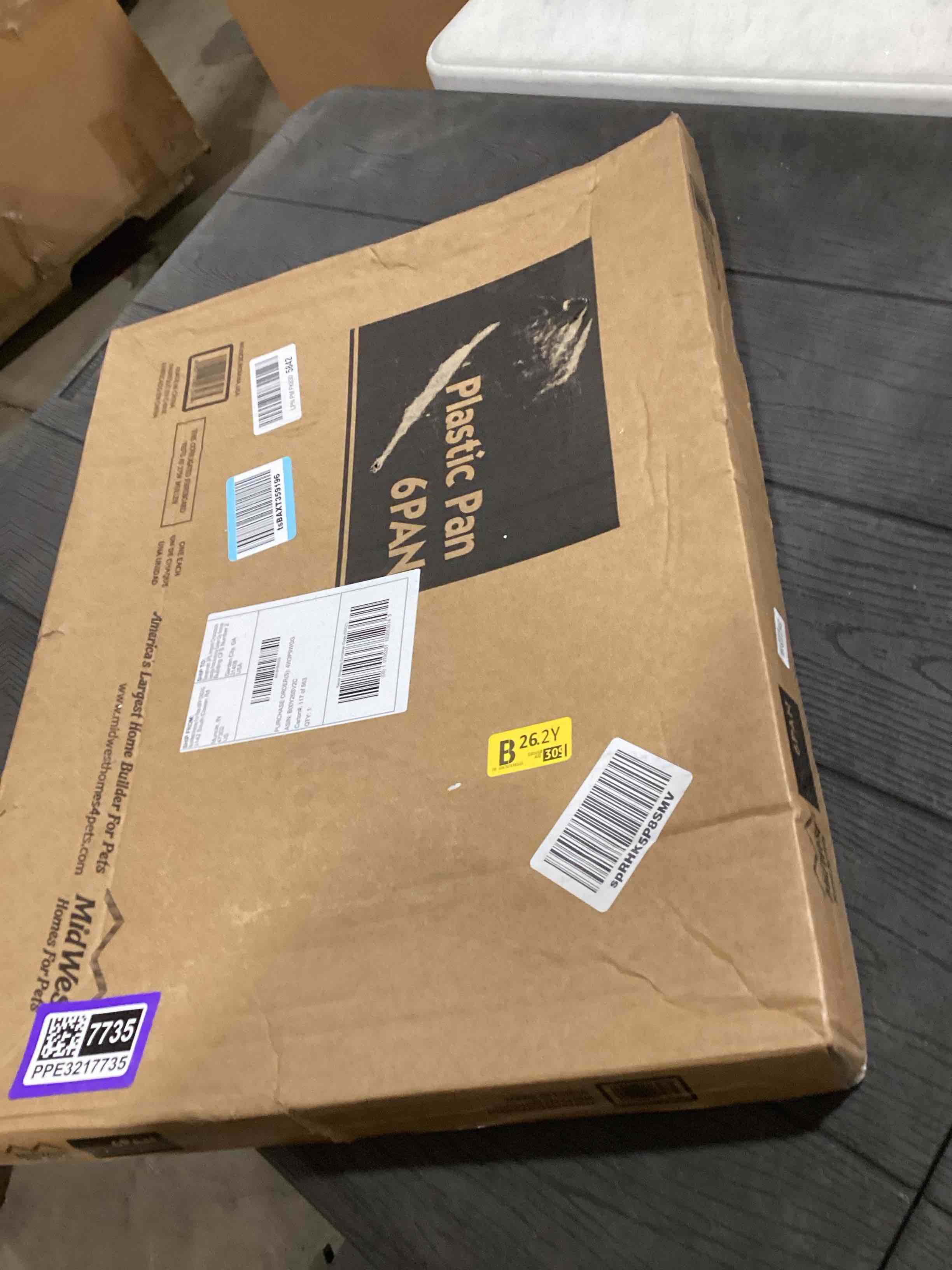 Condition photo showing Good Condition for Replacement Dog Crate Pan for MidWest and New World Dog Crate Black 23.7"L x 17.9"W x 1.0"H