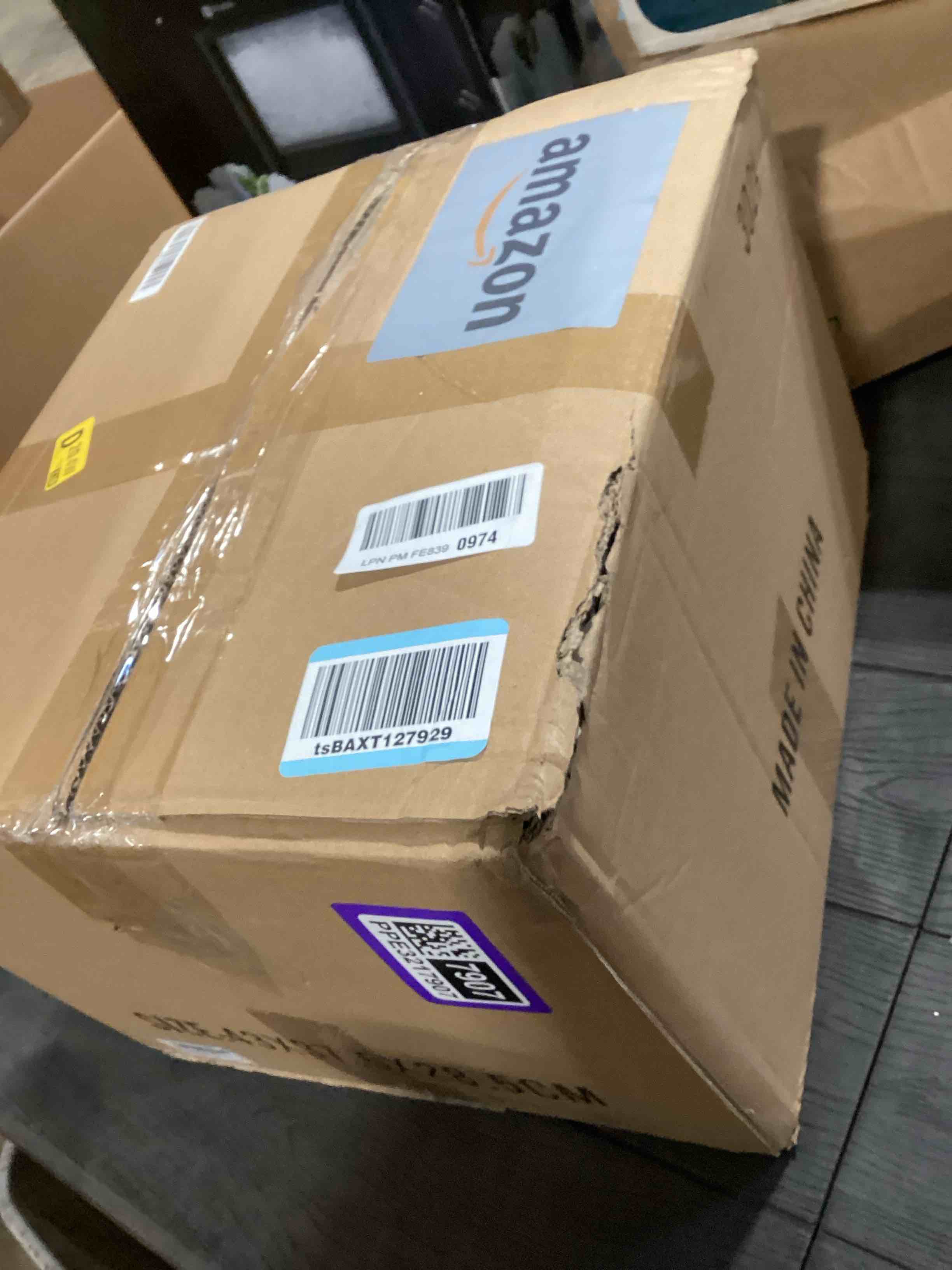 Condition photo showing Good Condition for 4 Pcs Mesh Steel Basket with Handles and Lids Wire Mesh Basket Garden Baskets for Gathering Vegetables Fruit Harvest Storage Organizer for Kitchen Drying Food(16 Inch,Black) 16 Inch Black