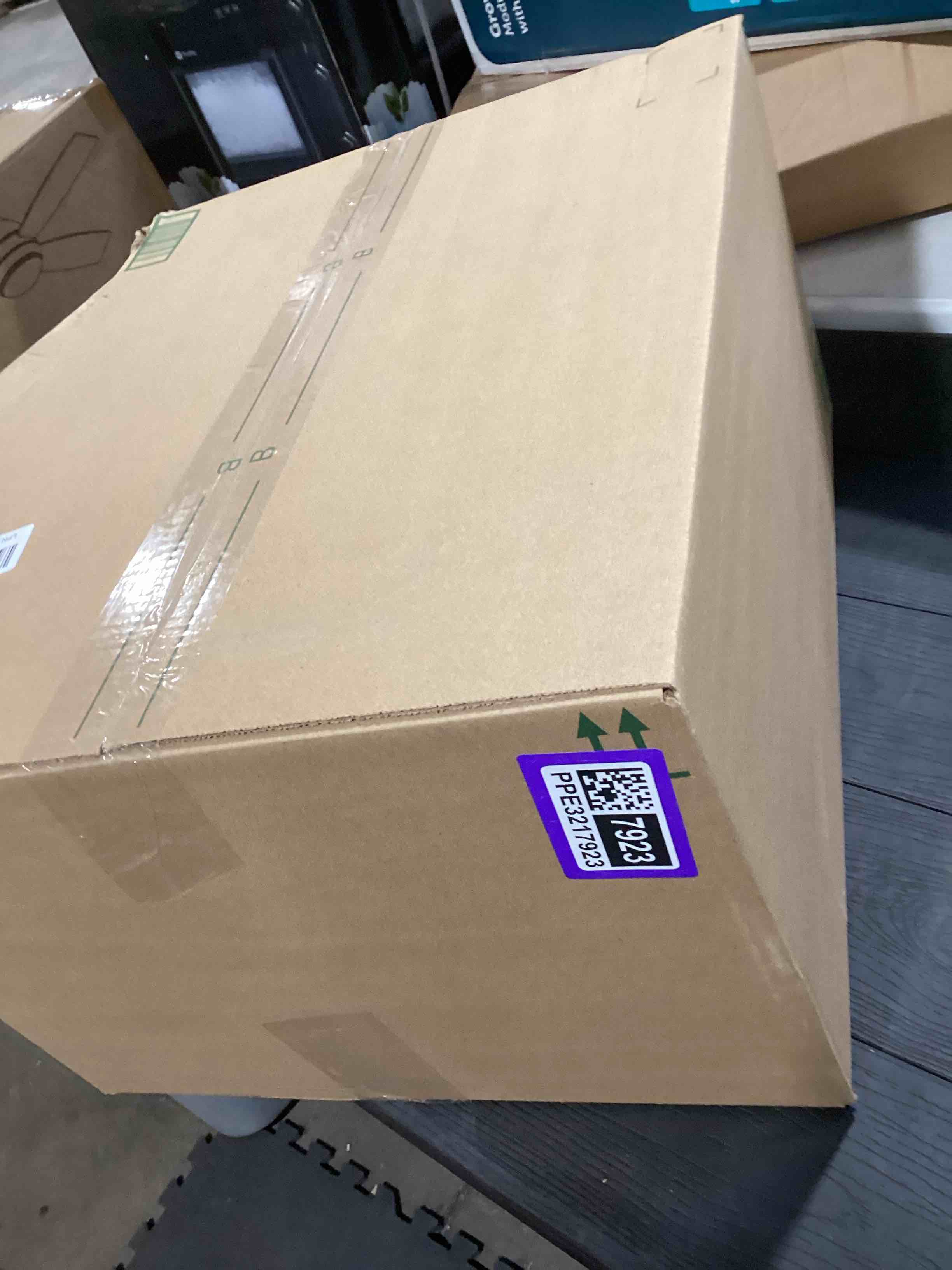 Condition photo showing As Is for 15L/4Gal Humidifier Large Room, 600mL/h Misting, 1200ft² Coverage, Auto Humidity Control, 72H Runtime, Top Fill, Aroma Diffuser, Sleep Mode, 12H Timer, Auto Shutoff Protection Black