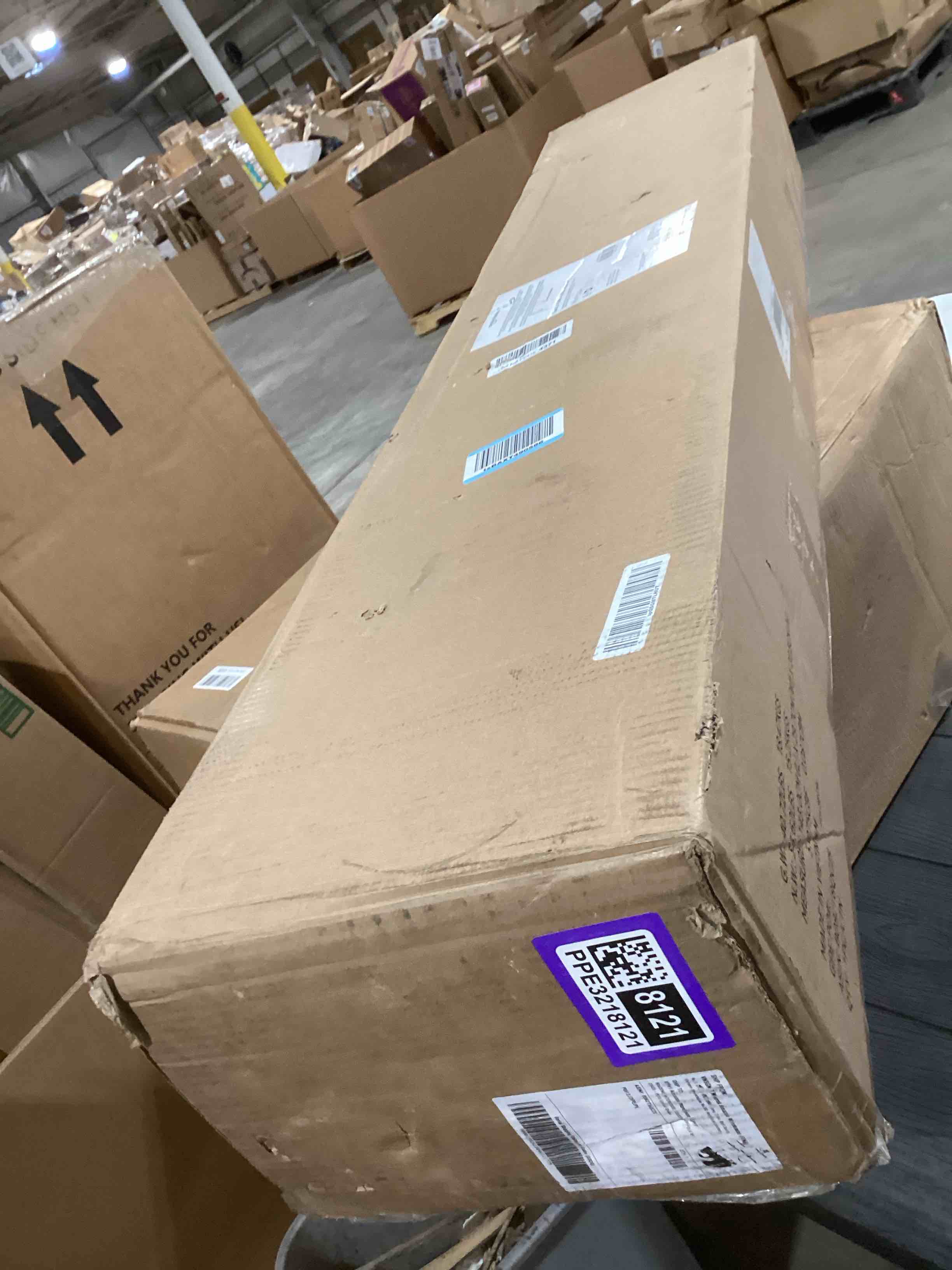 Condition photo showing Good Condition for Amazon Basics Smart Box Spring Bed Base, 7-Inch Height Mattress Foundation, Tool-Free Easy Assembly, Full, 74"L x 53"W x 7"H, White Full(74"L x 53"W) 7-Inch Height