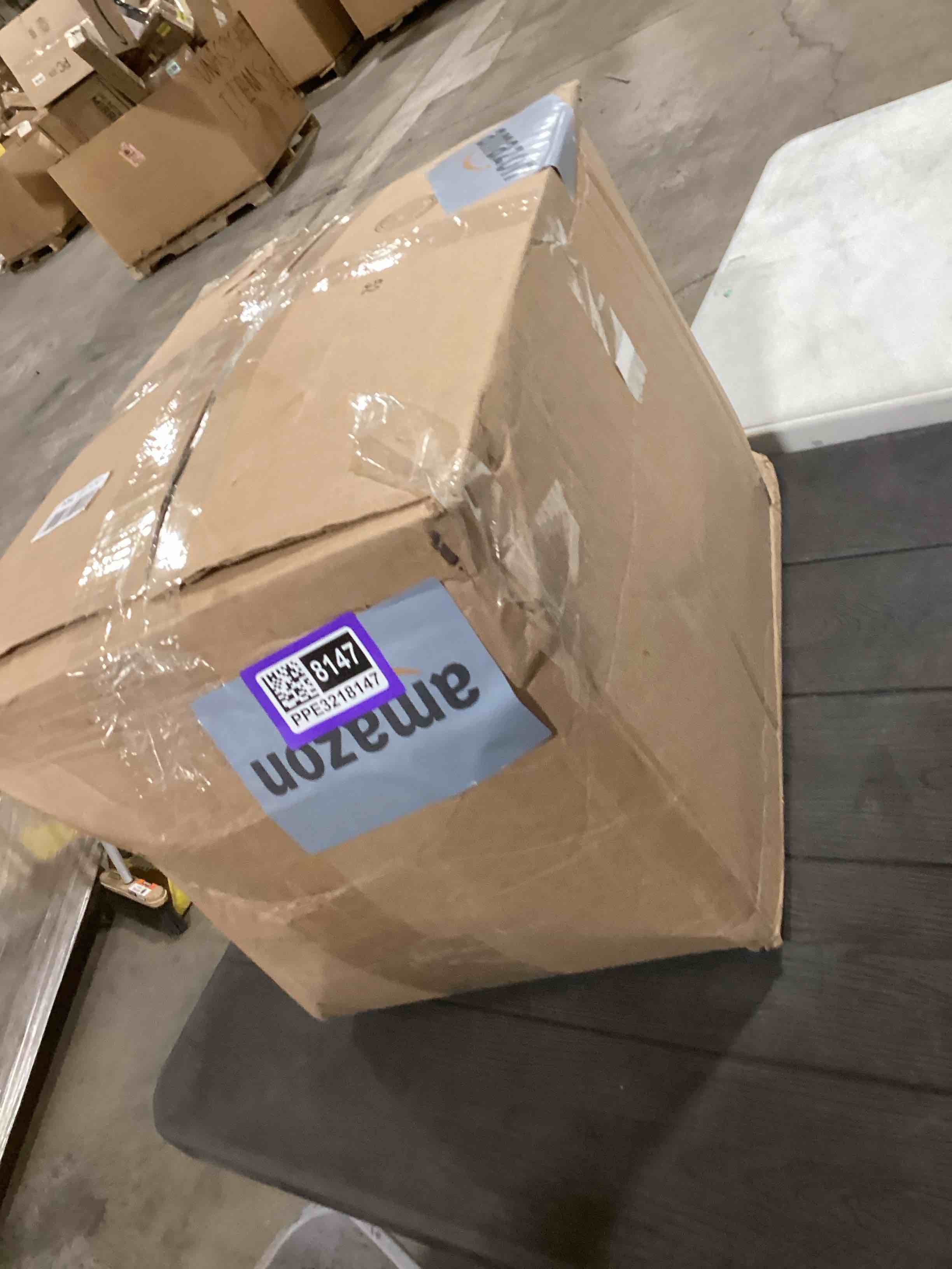 Condition photo showing Good Condition for Thomasville 400 Thread Count Cotton Damask Stripe Hotel Style Bed Pillow, King (U.S. Standard), White 2 White King (U.S. Standard)