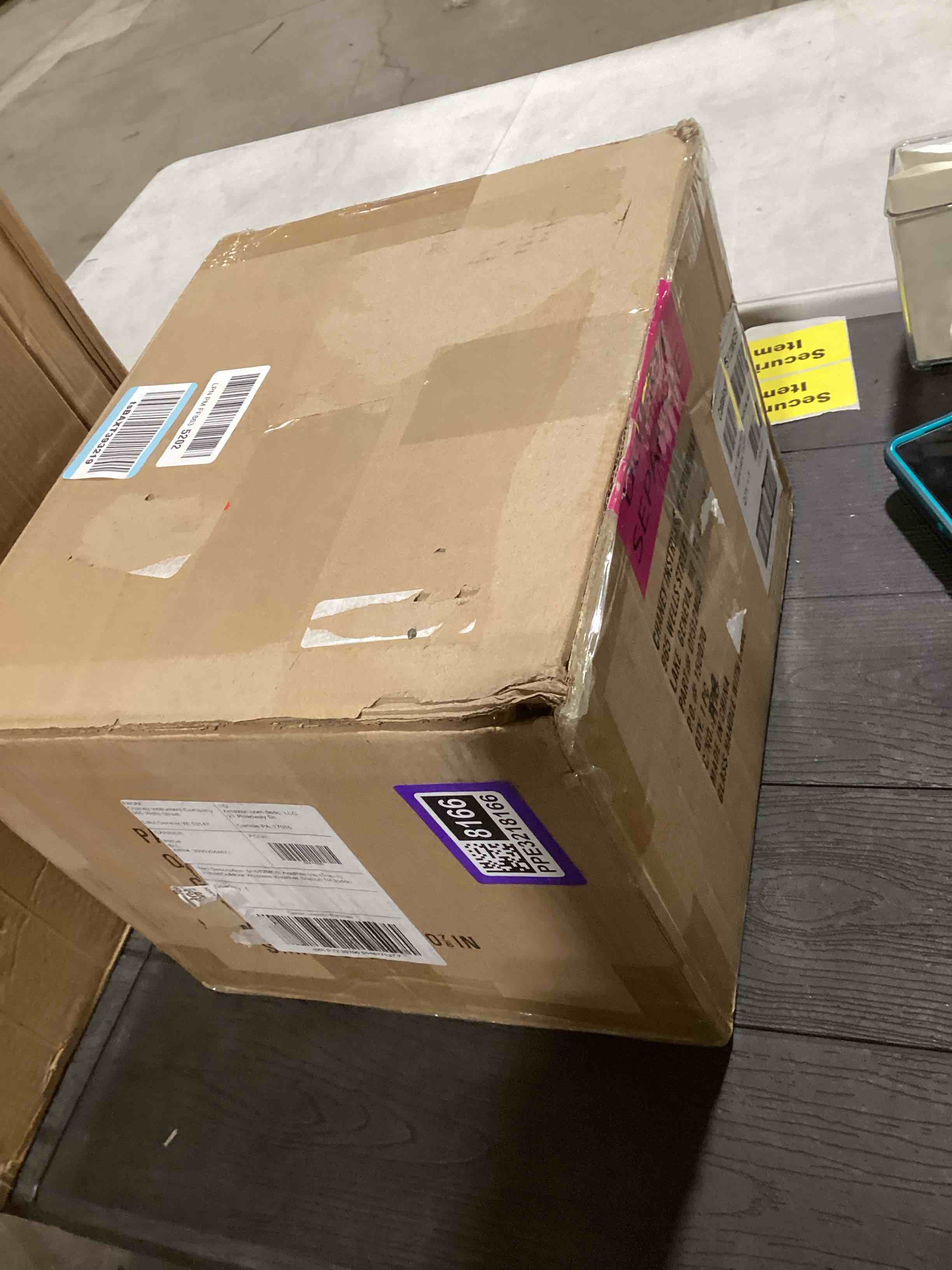 Condition photo showing As Is for AcuRite Iris (5-in-1) Indoor/Outdoor Wireless Weather Station for Indoor and Outdoor Temperature and Humidity, Wind Speed and Direction, and Rainfall with Digital Display (01512M) Color Screen