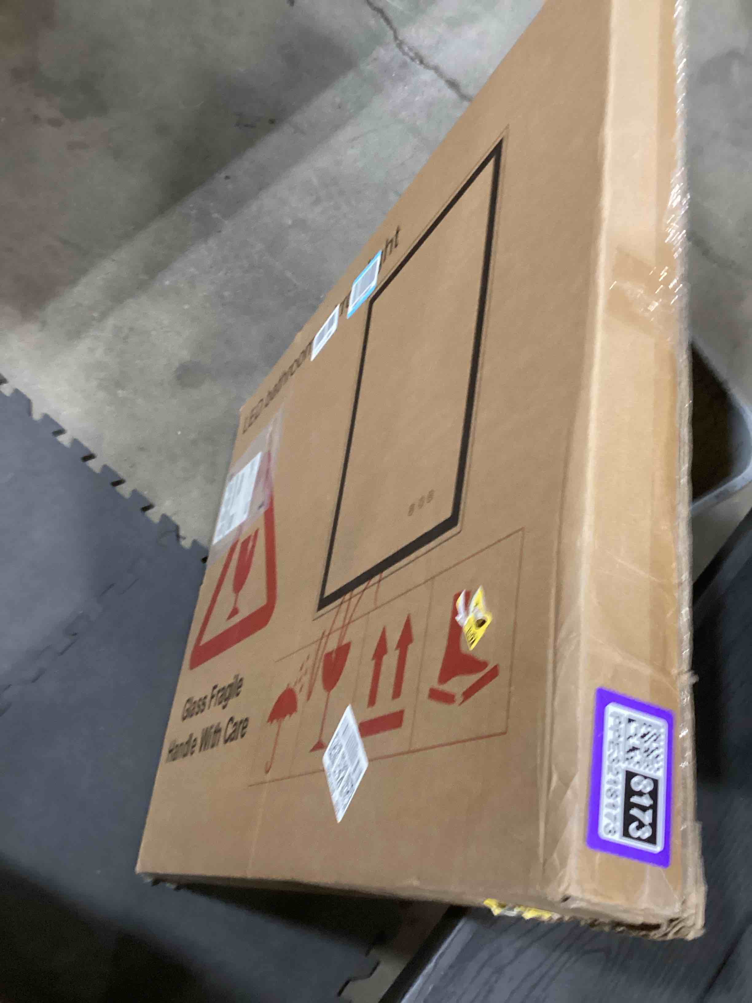 Condition photo showing Good Condition for 32x24 LED Bathroom Mirror with Lights LED Mirror for Bathroom Makeup Vanity Smart Mirror Lighted Front & Backlit,Stepless Dimmable Adjustable Brightness,Touch Switch,Shatterproof,Anti-Fog Frontlit & Backlit 32"L x 24"W