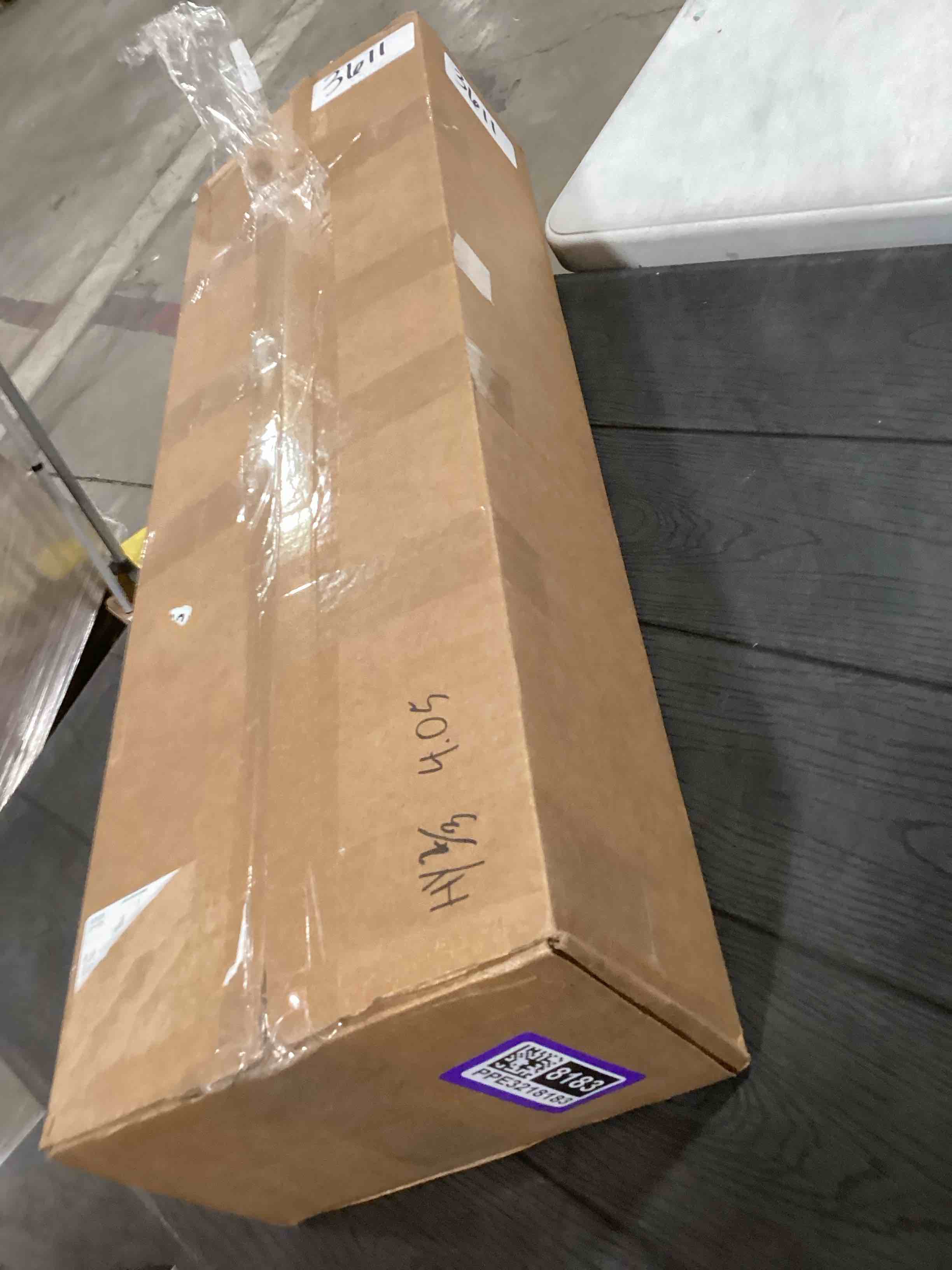 Condition photo showing Good Condition for Door Pull Up Bar Doorway No-Screw from 69-92 cm (27.1in-36.2in) Workout Equipment for Home Gym Upper Body Workout Non-slip 2x EXTRA Foam Padding for Ultimate Door Frame Protection