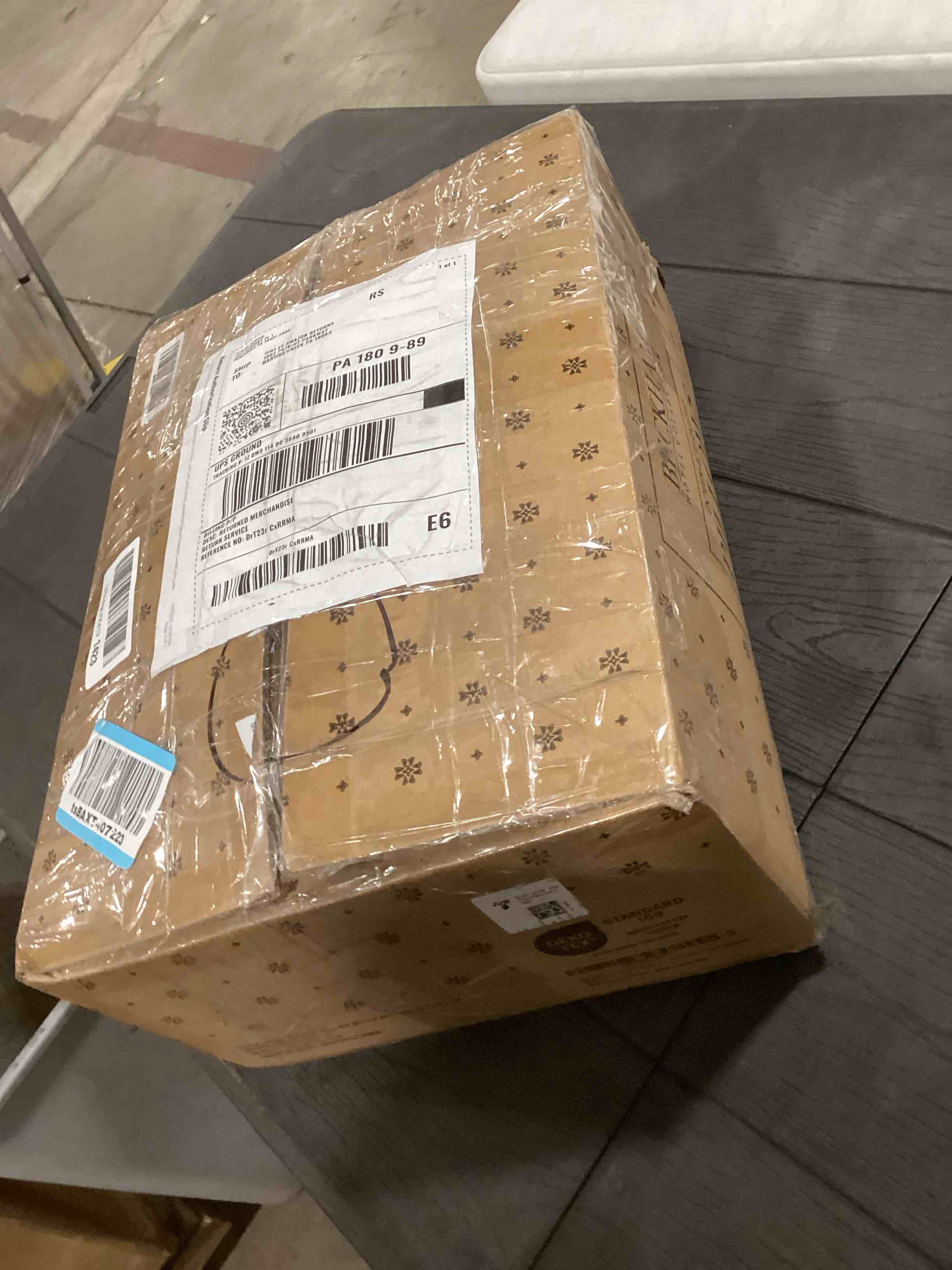 Condition photo showing Good Condition for Beckham Hotel Collection Bed Pillows Standard/Queen Size Set of 2 - Original Soft Down Alternative Pillow for Sleeping - Soft Support for Back, Stomach or Side Sleepers