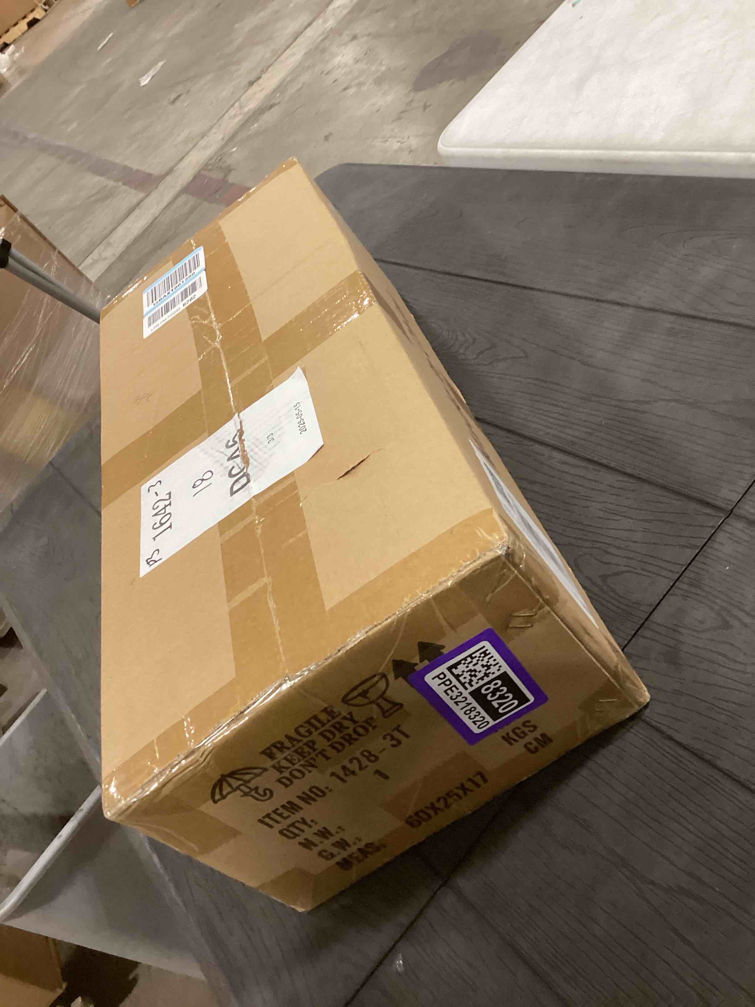 Condition photo showing Good Condition for Modern LED Bathroom Vanity Light Fixtures Chrome Stainless Steel 3 Light Wall Sconces for Bathroom Lighting Fuxture Over Mirror 21.5Inch 30w LED Crystal Wall Light Cool White 5800k Chrome 3 lights