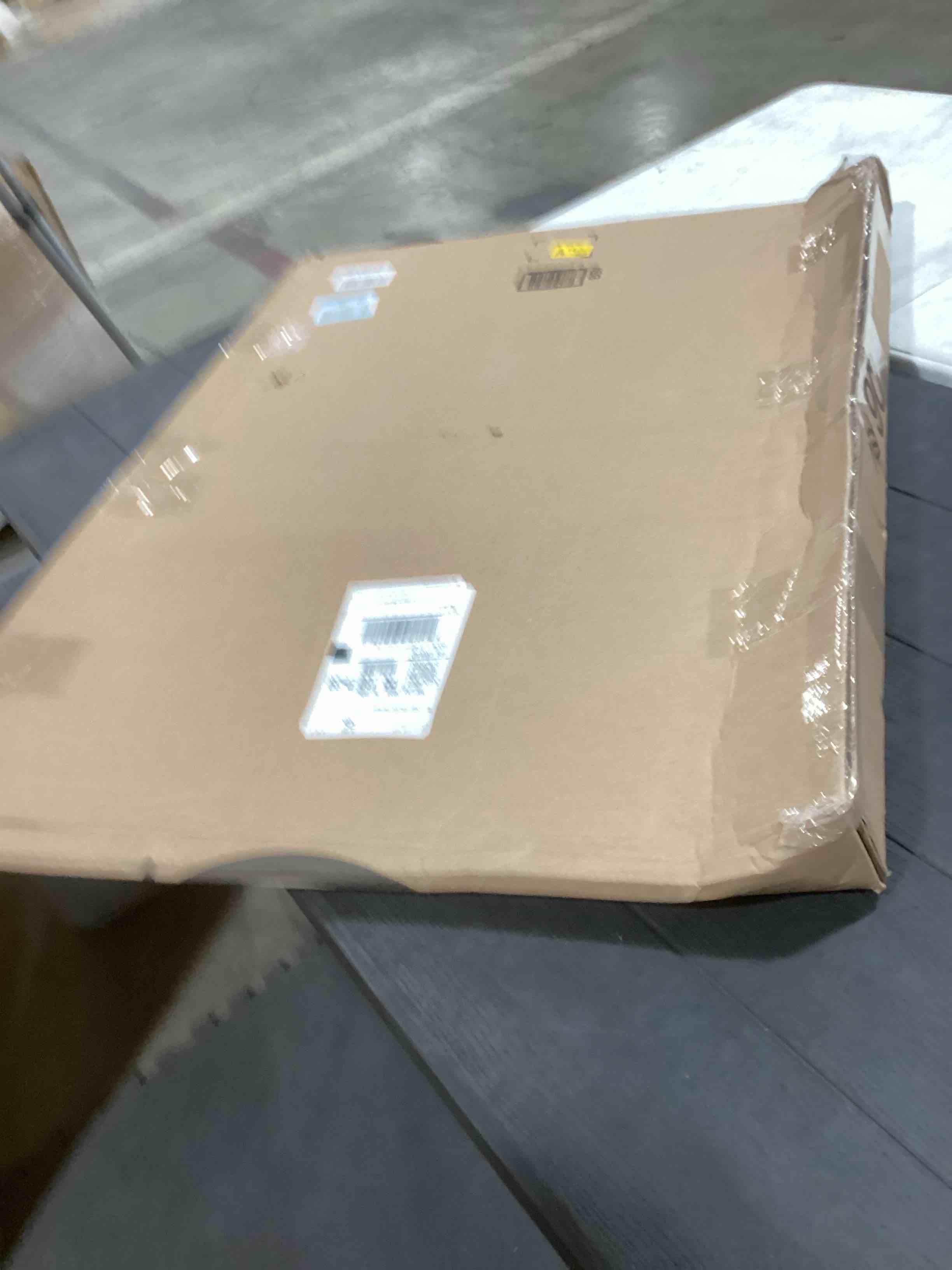 Condition photo showing Good Condition for FURemover Original Pet Hair Rubber Broom with Squeegee, with 58" Telescopic Handle for Carpet, Tile and Hardwood Furemover Original Broom