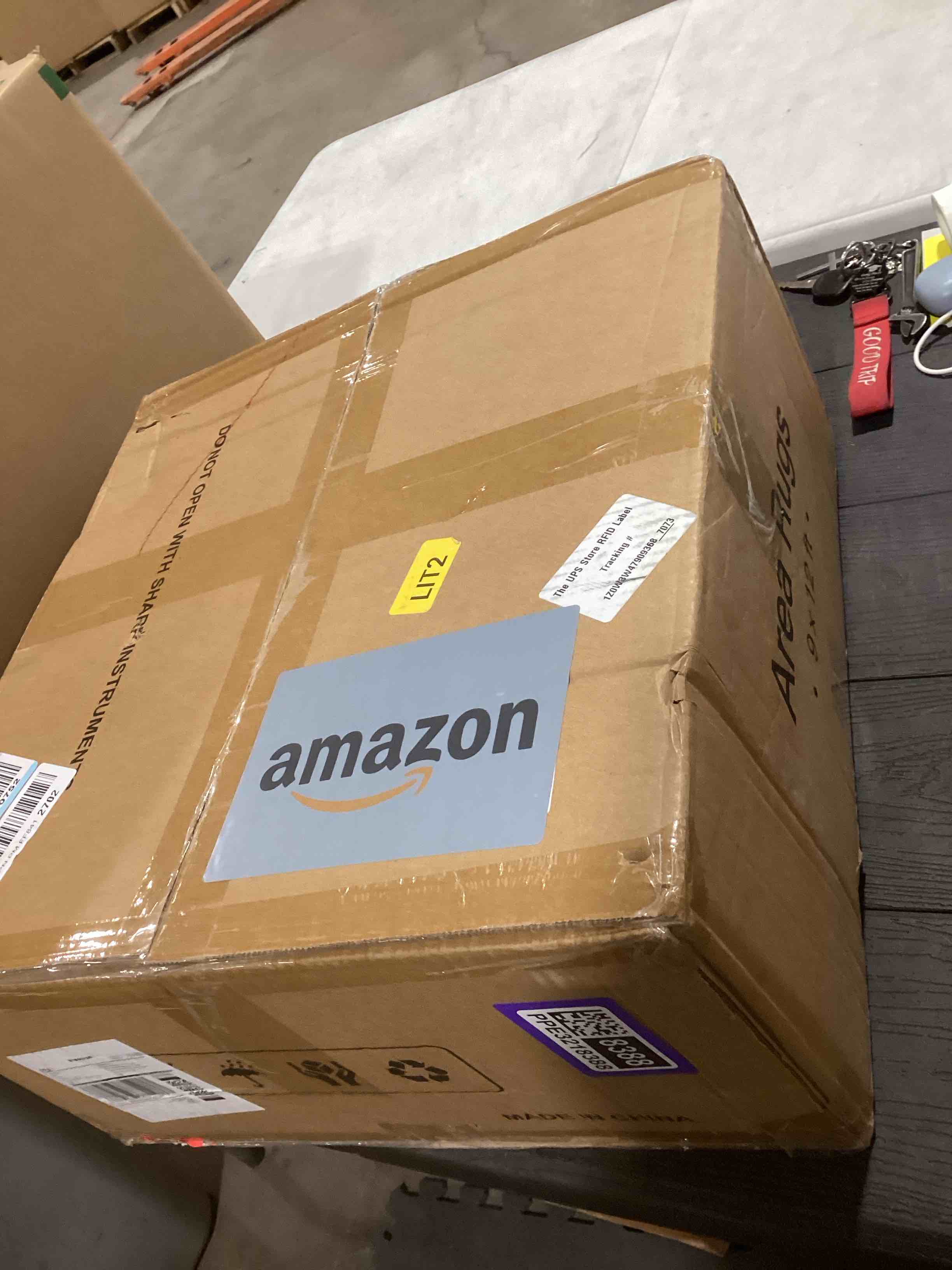 Condition photo showing Good Condition for 9x12 Area Rugs for Living Room, Non Slip Machine Washable Vintage Rugs, Low Pile Lightweight Large Rug for Bedroom, Dining Room, Home Office Beige Beige 9' x 12' (Rectangular)