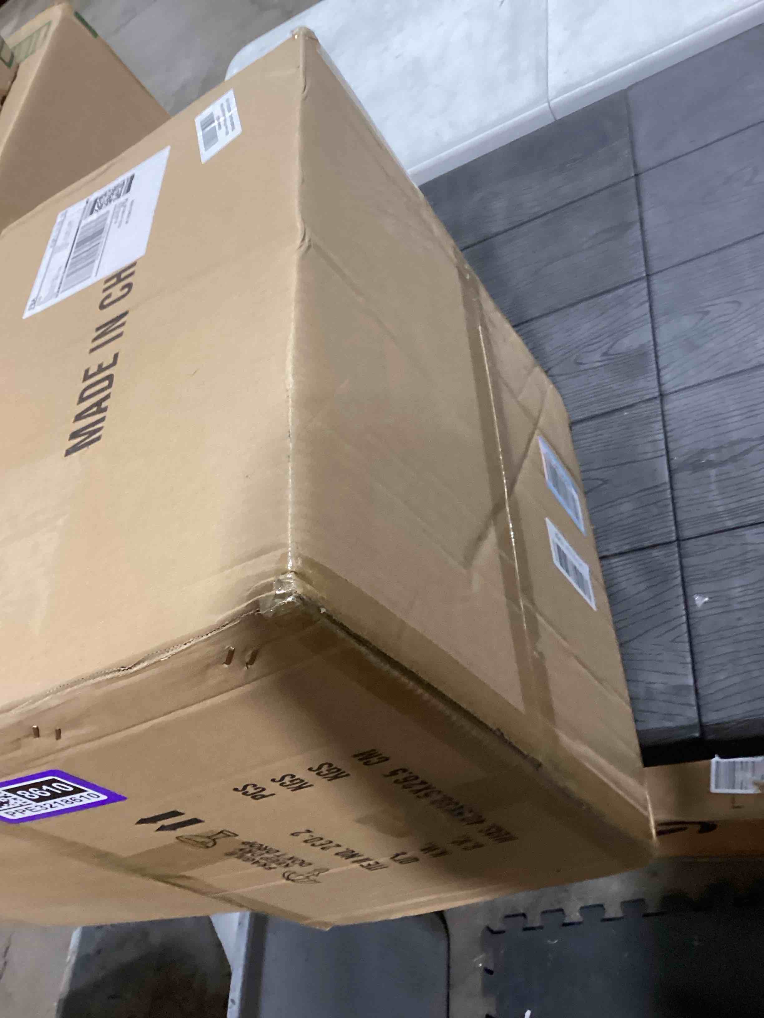 Condition photo showing Good Condition for tewei 18'' Large Outdoor Wall Light, Porch Light Outdoor Wall Sconce Lantern, 2-Light Black Exterior Lighting Fixture Wall Mount, Outside Light for House Garage, 2-Pack 18 Inch - 2 Pack Black Base