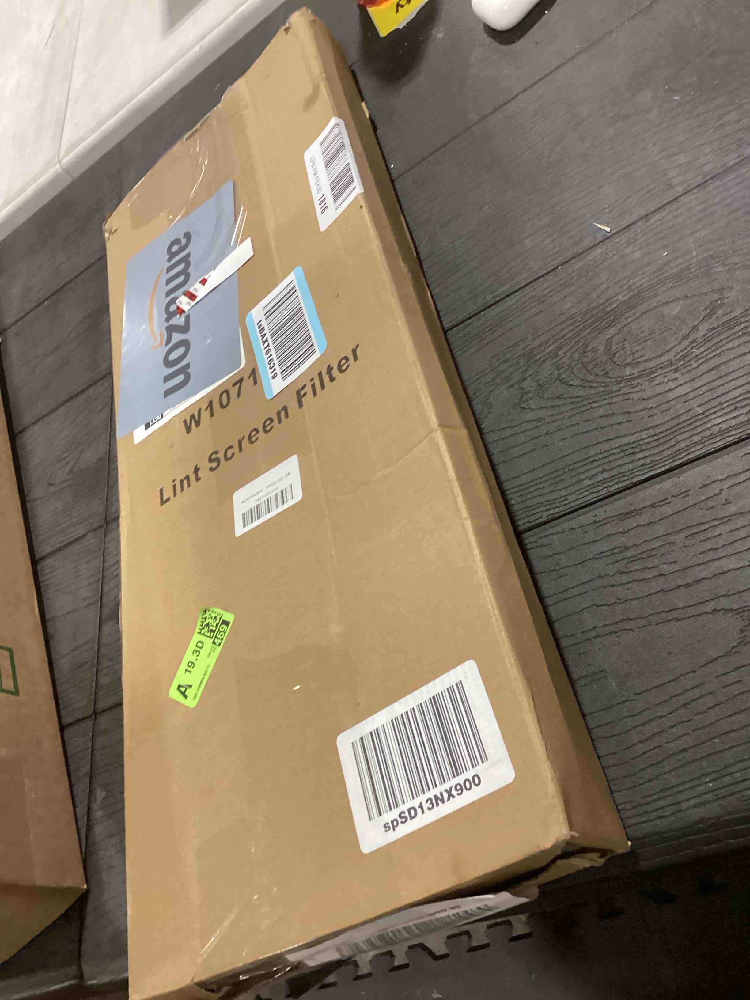 Condition photo showing Good Condition for W10717210 Dryer Lint Screen Filter Replacement for 8557882 W10641634 8558459 8558463 8559787 348851 689465 8557857 - Compatible with Whirlpool Kenmore Estate Maytag Dryer Lint Trap