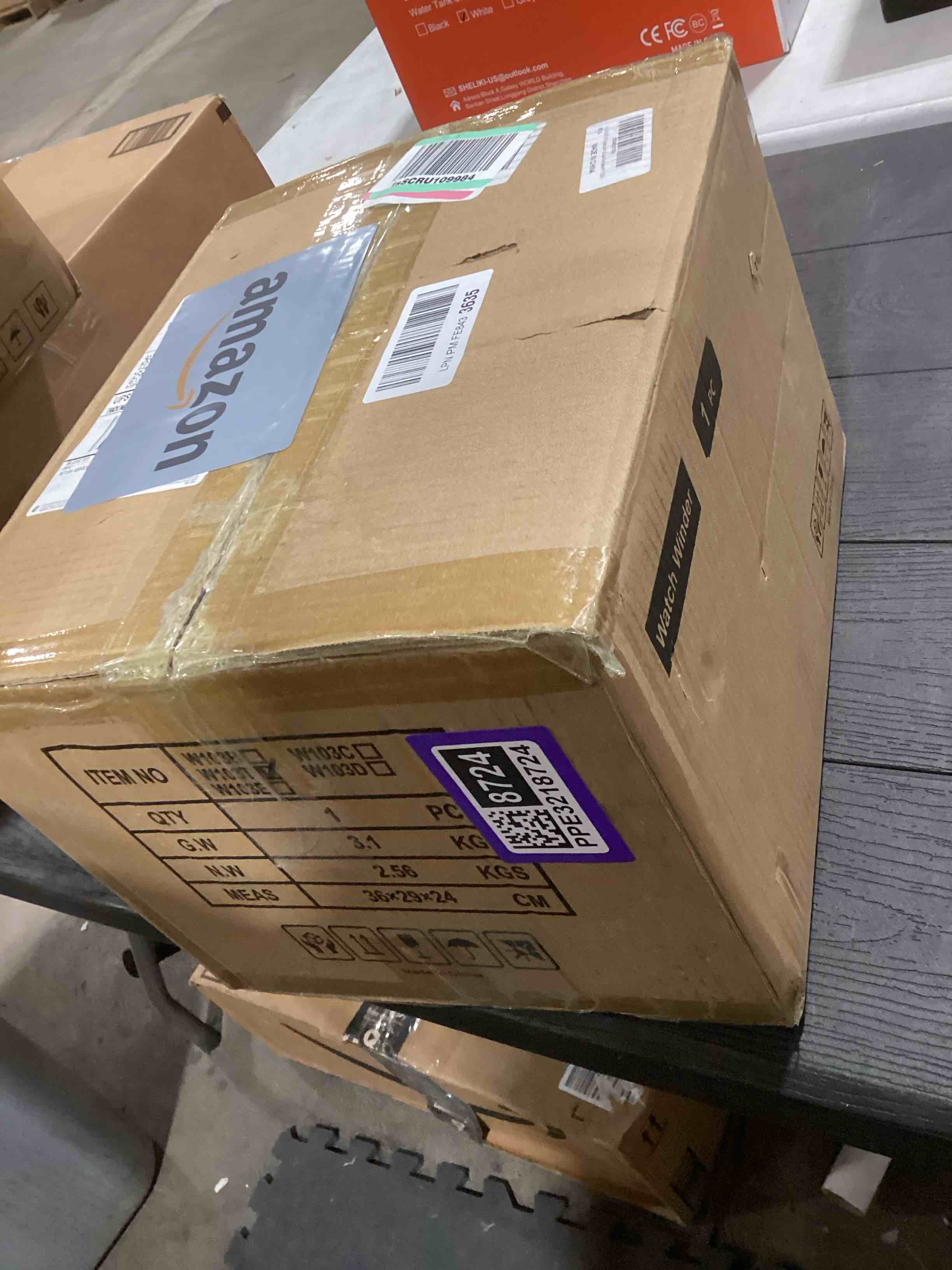 Condition photo showing Good Condition for Automatic Watch Winder with 4 Quiet Japanese Motor+ 6 Display Storage Spaces,Luxury Watch Box for Man/Woman's Watches (Carbon fiber leather-WW103T)