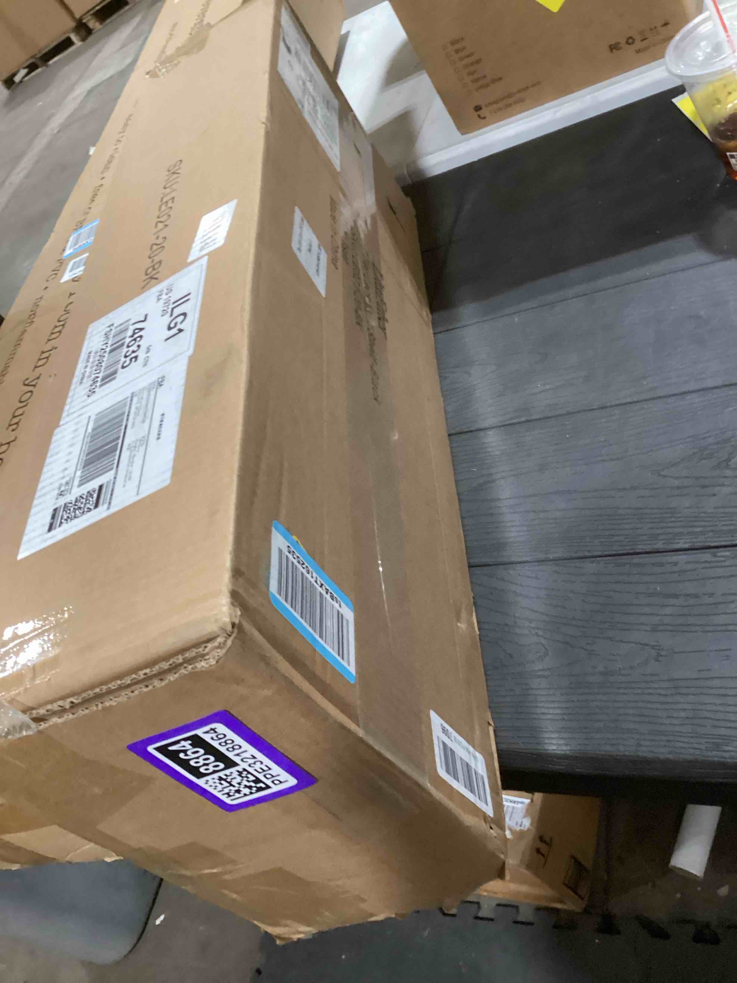Condition photo showing Good Condition for Versatile 7 Tier Wall Shelf Unit,Black Lack Wall Shelf,Display Floating Shelf with LED Remote Control Light 7 Tier Black