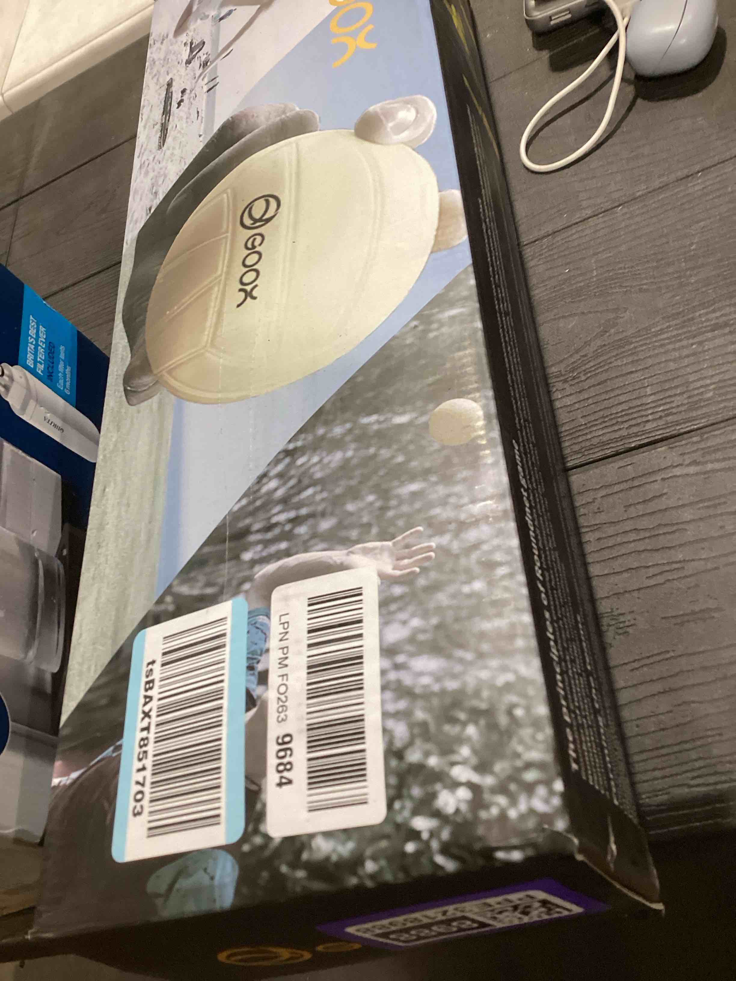 Condition photo showing Good Condition for GOOX Outdoor Beach Ball Games with Carrying Bag, 3 Balls, Net and Strip Light (ONLY for Light Up Set)- Roundnet Game Set for Family - Played Outdoors, Indoors, Beach, Lawn, Yard and Park yellow