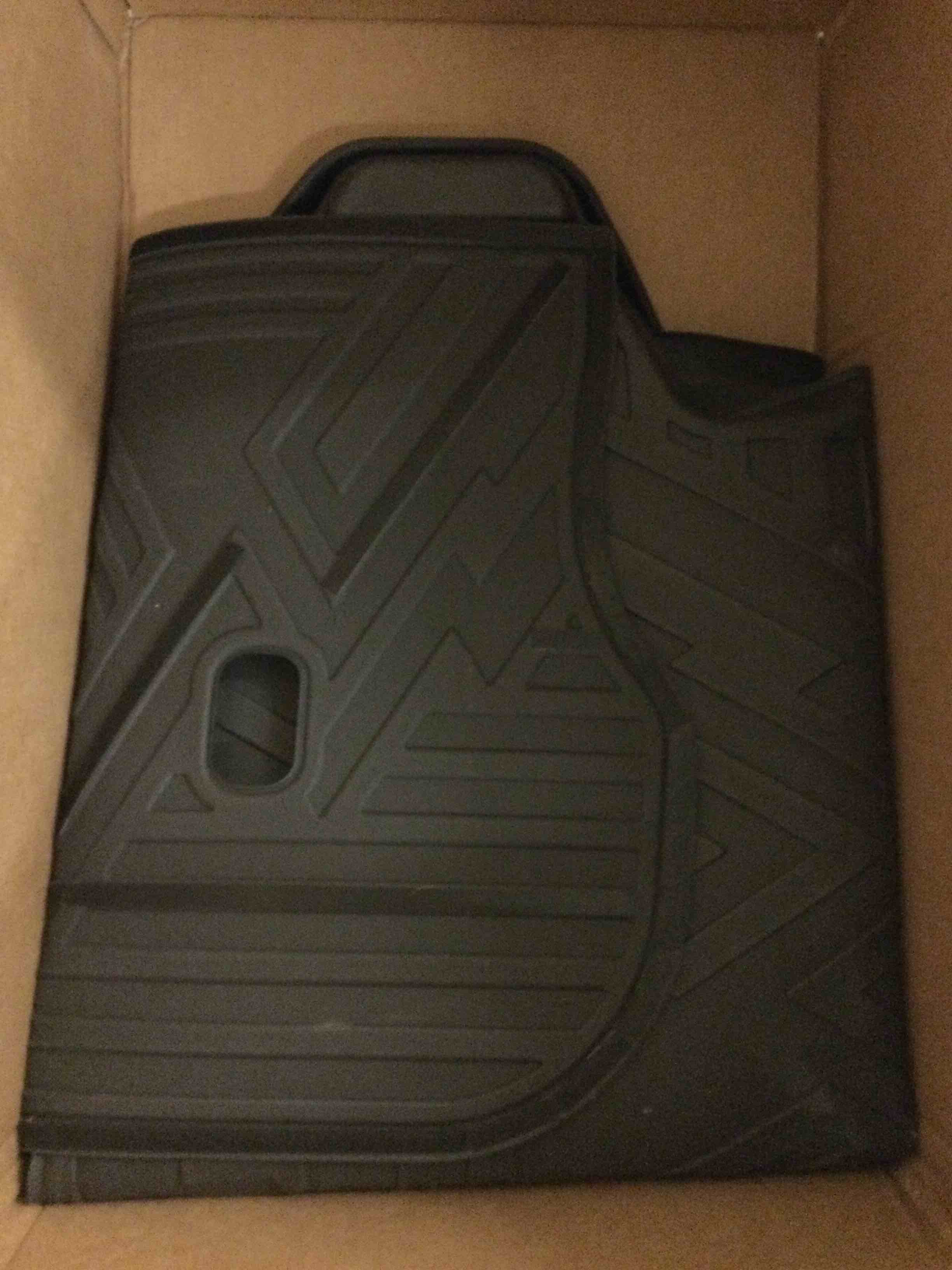 Condition photo showing As Is for T TGBROS Cargo Mat for Kia Sportage 2023-2025 2026 All Weather Cargo Trunk Mat Cargo Liner Back Seat Cover Protector TPE Black Non-Slip Backrest Mats Trunk Mat(No PHEV & 2026 SX Prestige) 2023-2026 |Sportage| Cargo Mat & Backrest Mat