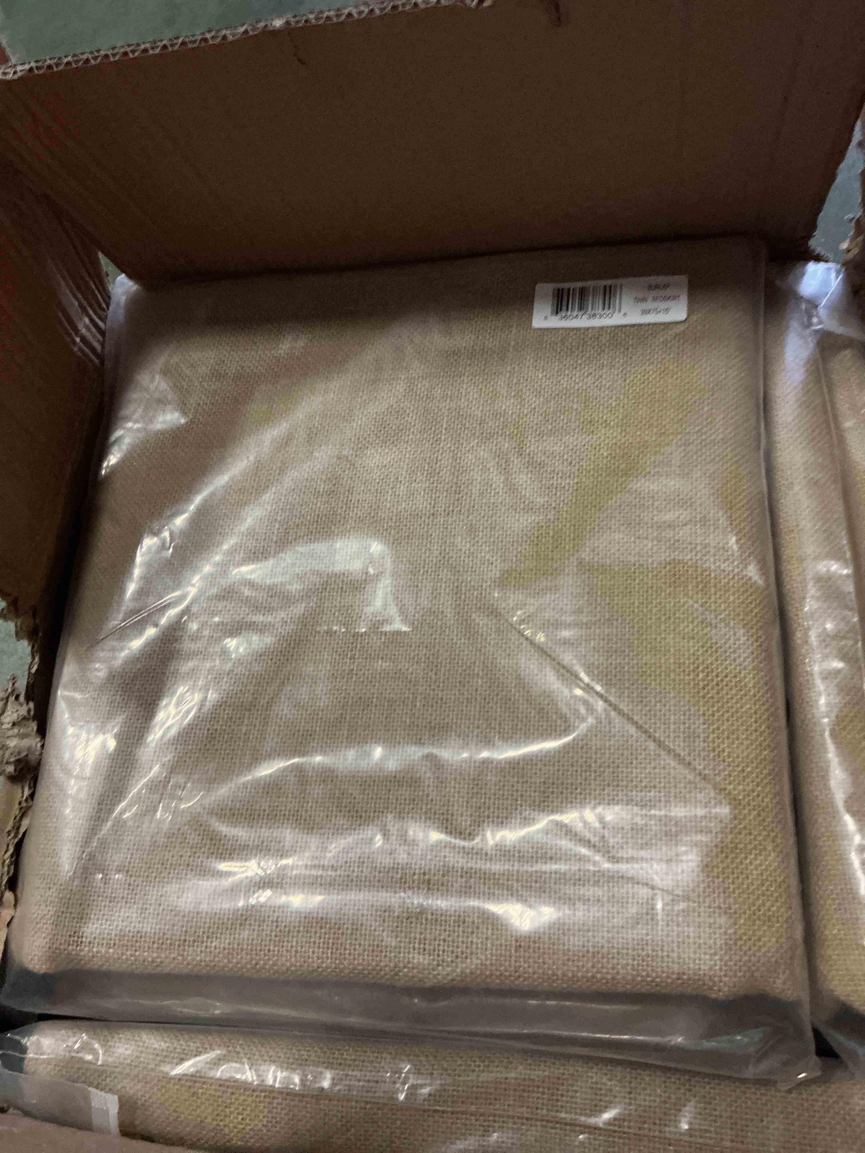 Condition photo showing New/Like New for greenland home fashions burlap bed skirt 15" twin