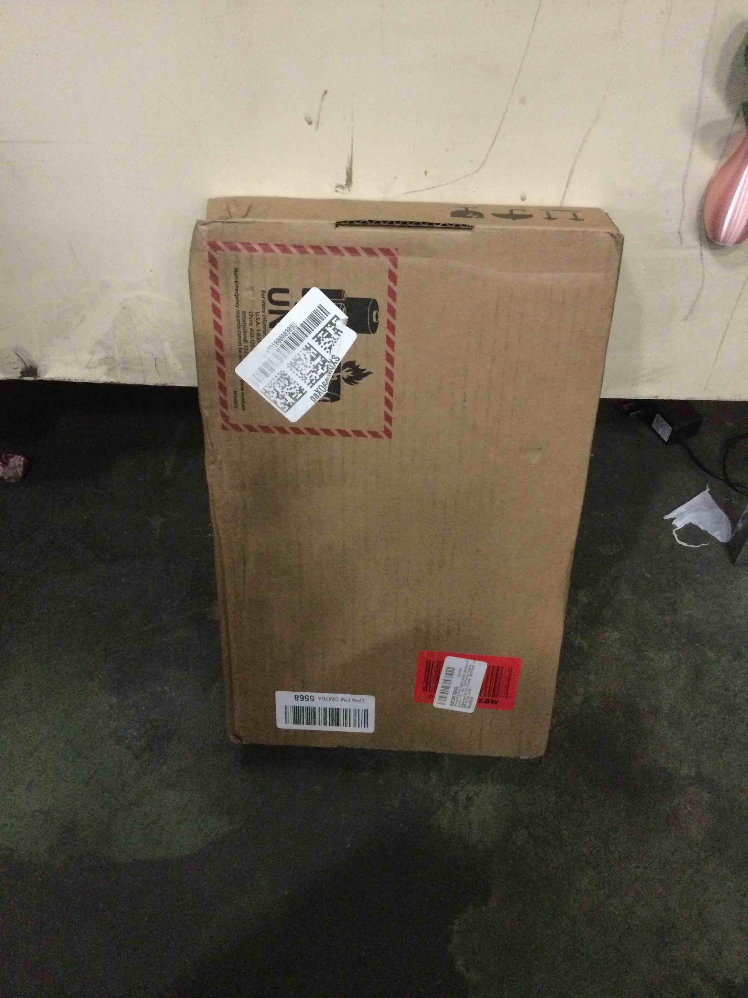 https://s3.amazonaws.com/lotting-images-prod/bidfta/PPE3258870_1760707883678.jpeg