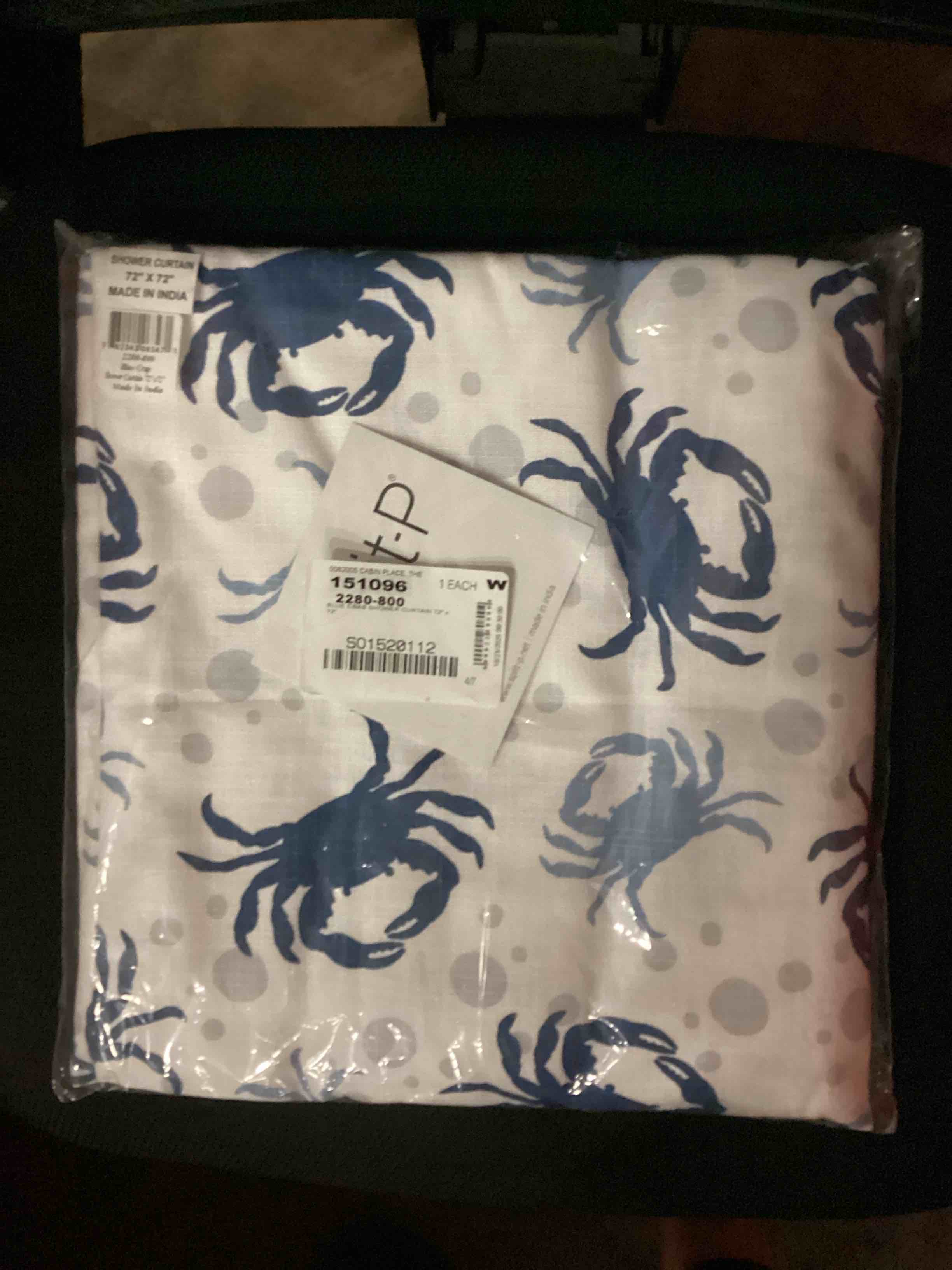 Condition photo showing New/Like New for split p blue crab shower curtain 72" x 72"