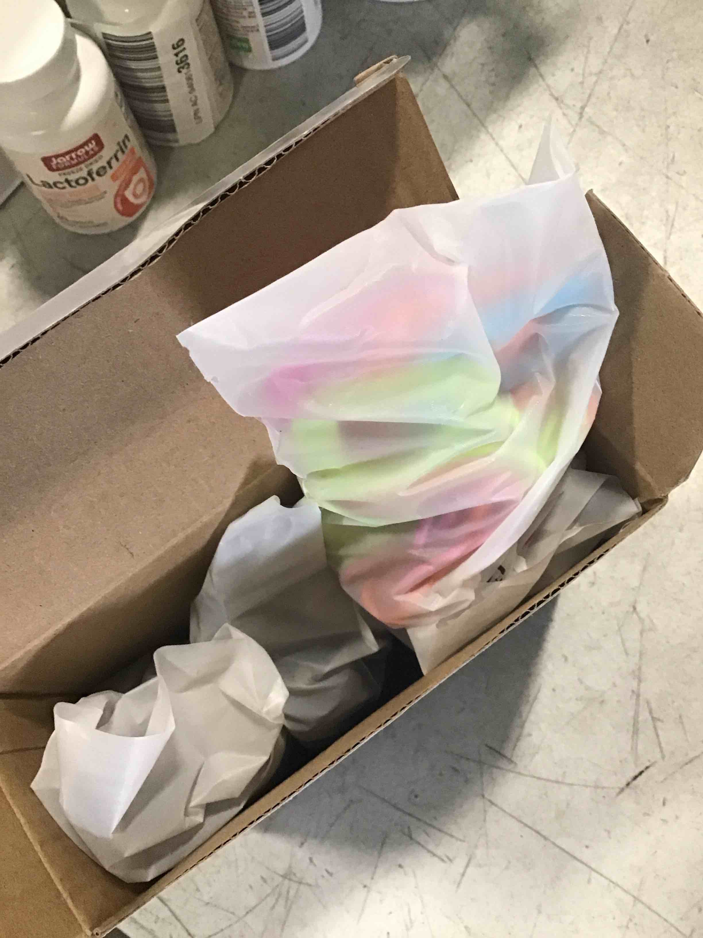 https://s3.amazonaws.com/lotting-images-prod/bidfta/PPE3261179_1750941070555.jpeg