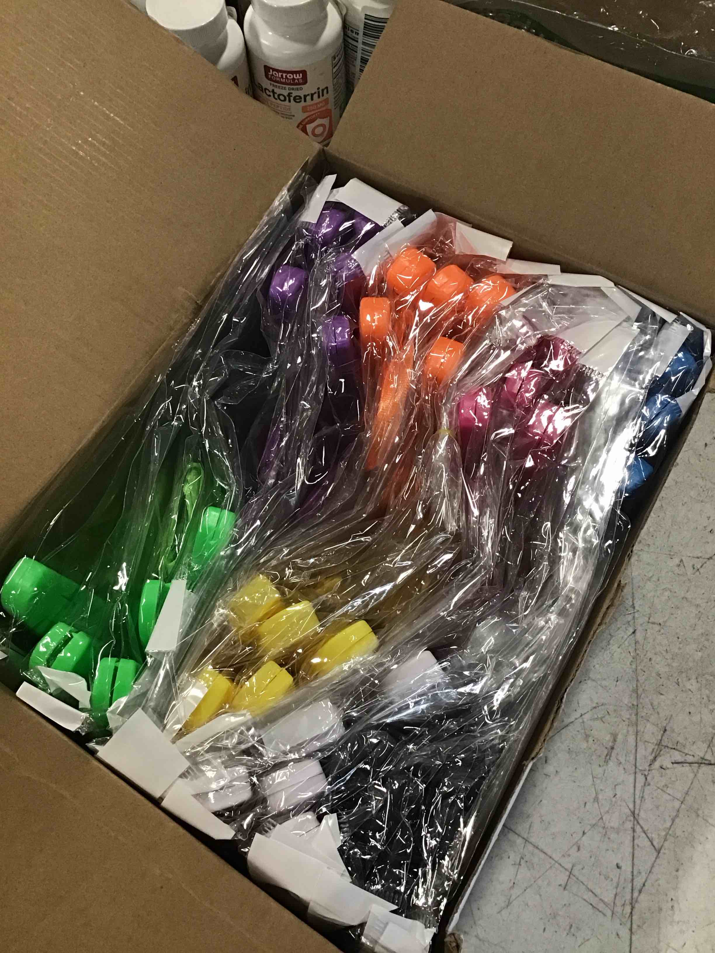 https://s3.amazonaws.com/lotting-images-prod/bidfta/PPE3261183_1750941356404.jpeg