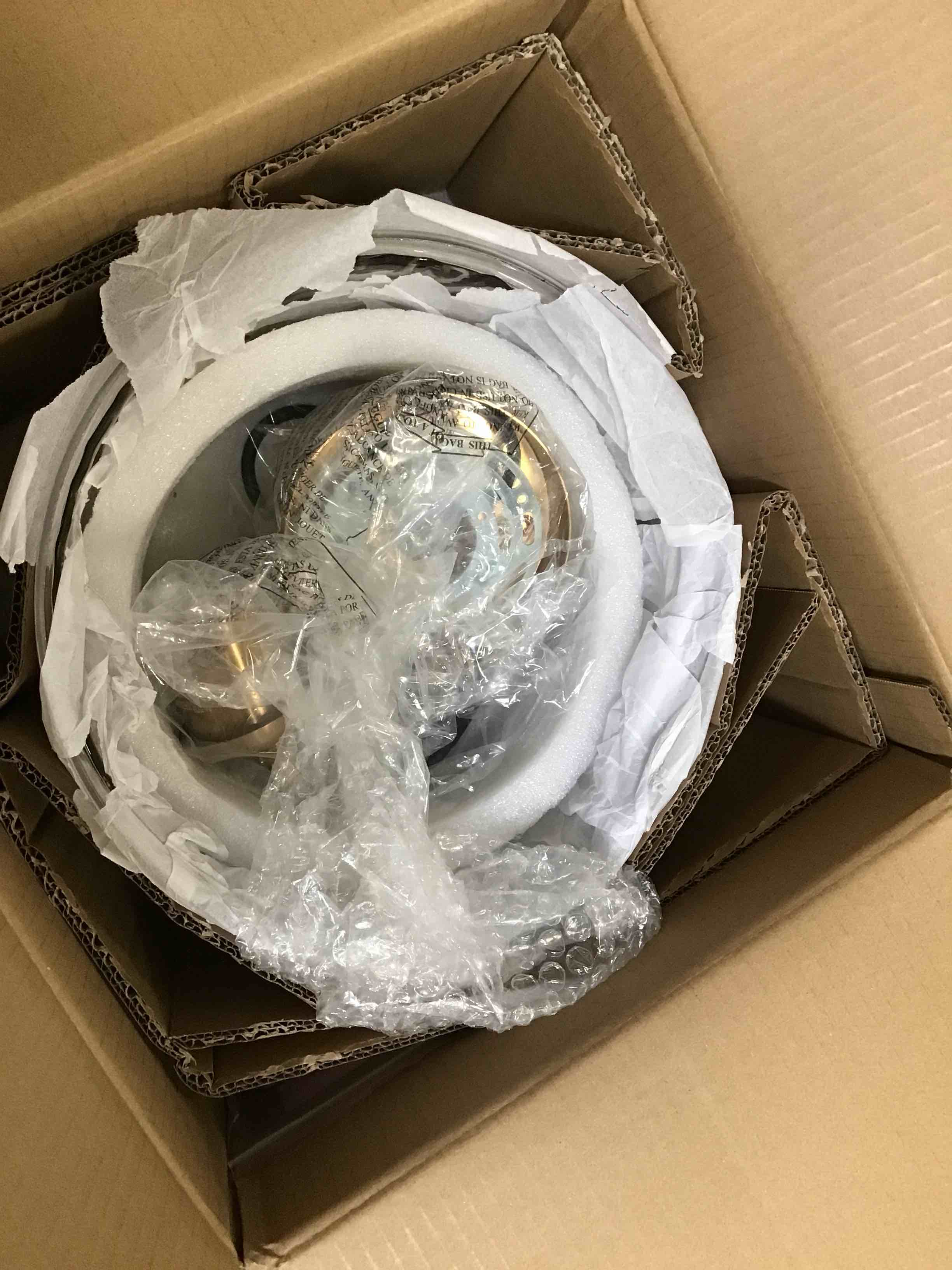 https://s3.amazonaws.com/lotting-images-prod/bidfta/PPE3263108_1749214405102.jpeg