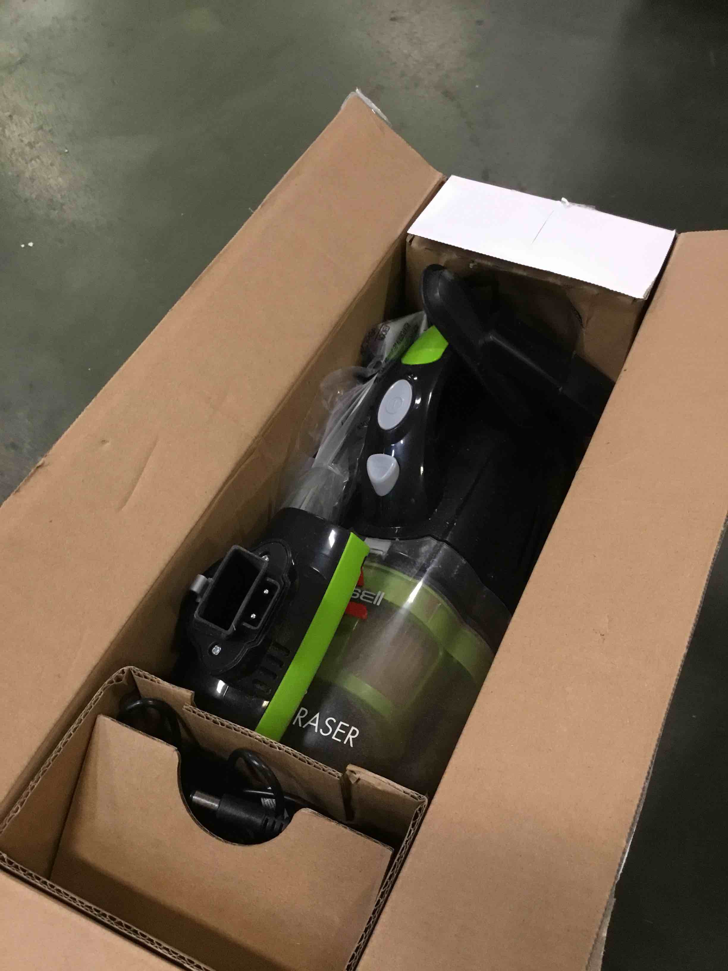 https://s3.amazonaws.com/lotting-images-prod/bidfta/PPE3263198_1749236412368.jpeg