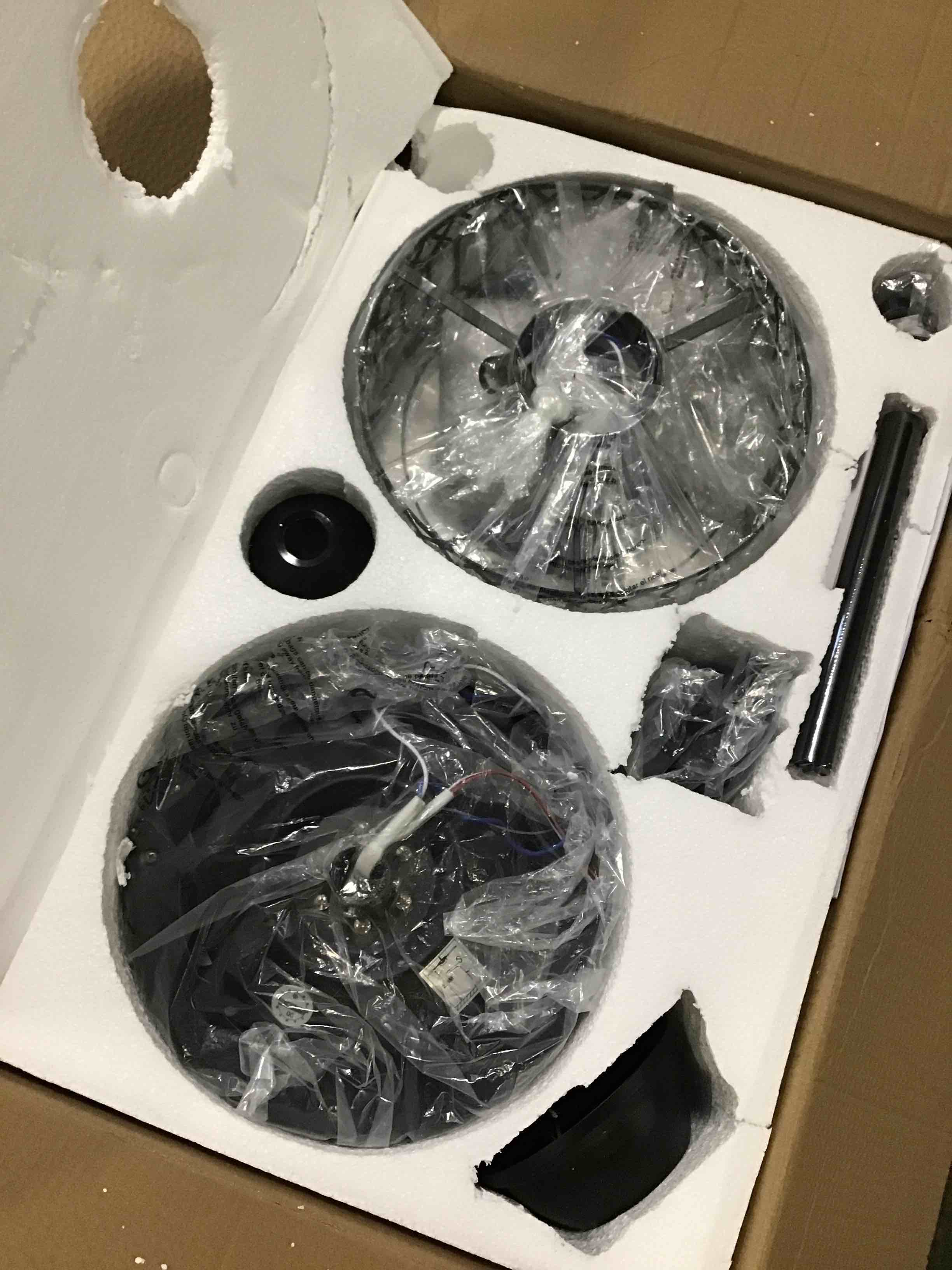 https://s3.amazonaws.com/lotting-images-prod/bidfta/PPE3263225_1749294935582.jpeg