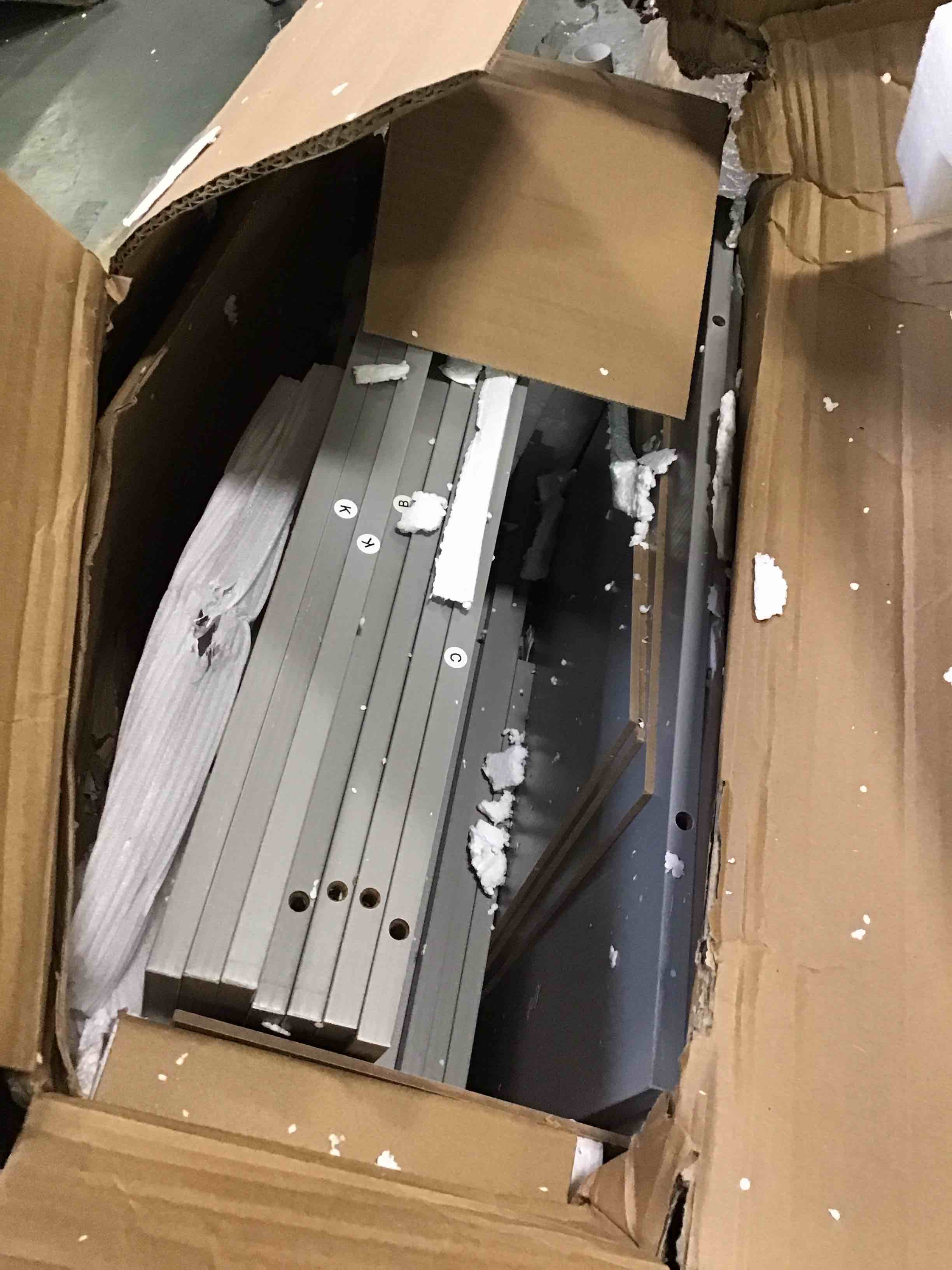 https://s3.amazonaws.com/lotting-images-prod/bidfta/PPE3263428_1749497158251.jpeg