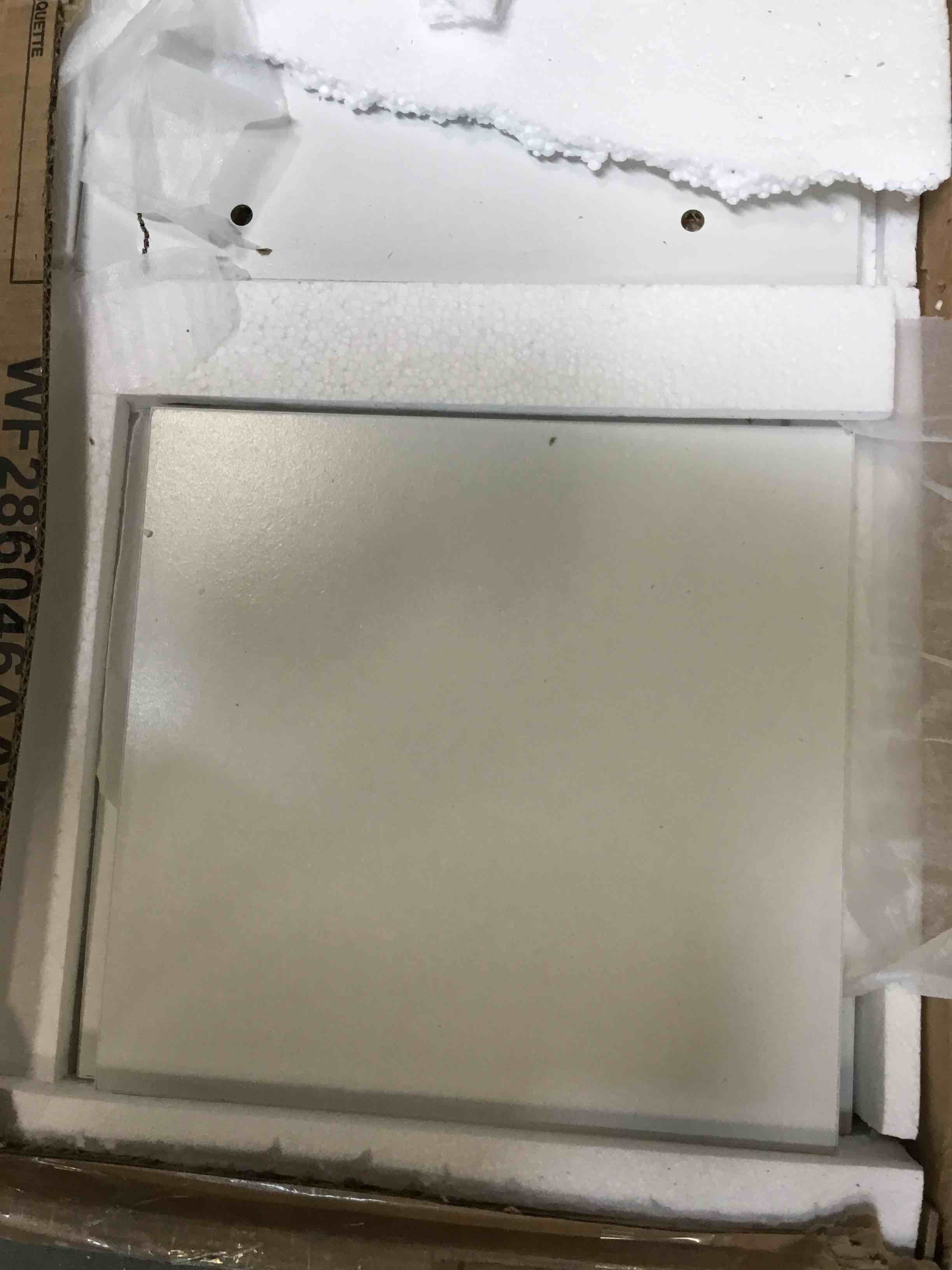 https://s3.amazonaws.com/lotting-images-prod/bidfta/PPE3263582_1749651763010.jpeg