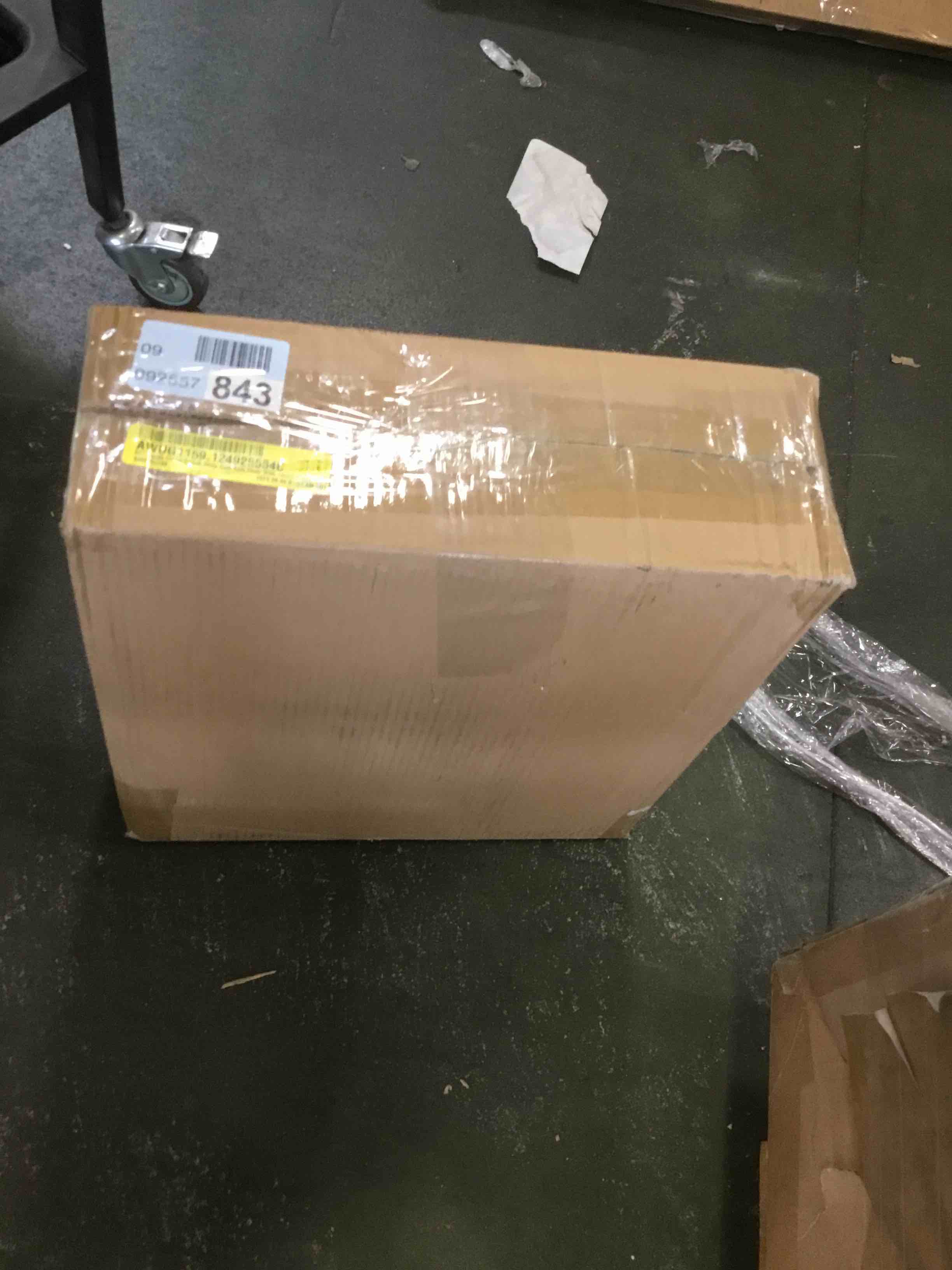 https://s3.amazonaws.com/lotting-images-prod/bidfta/PPE3263753_1749739433432.jpeg