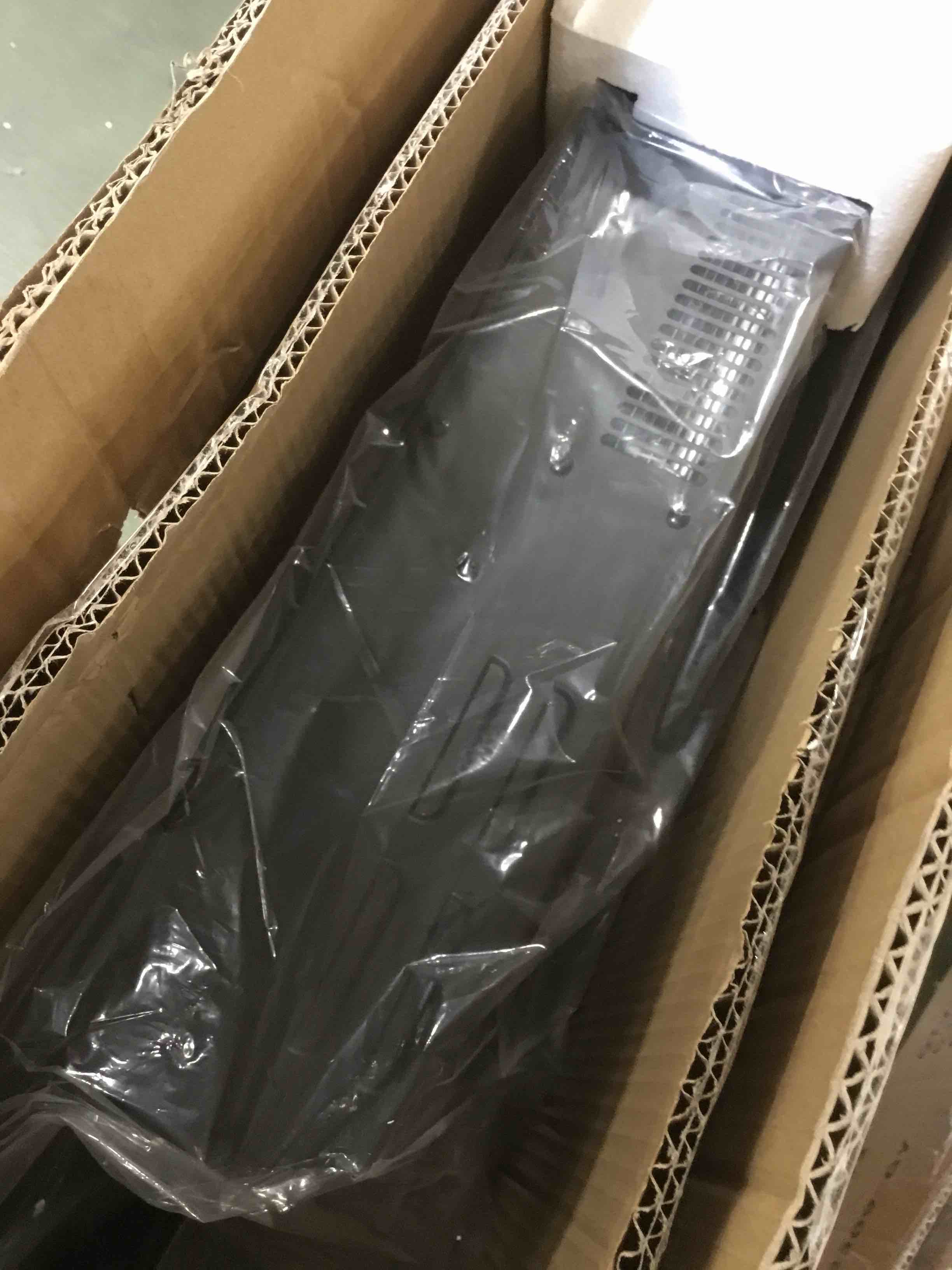 https://s3.amazonaws.com/lotting-images-prod/bidfta/PPE3263912_1749833162147.jpeg
