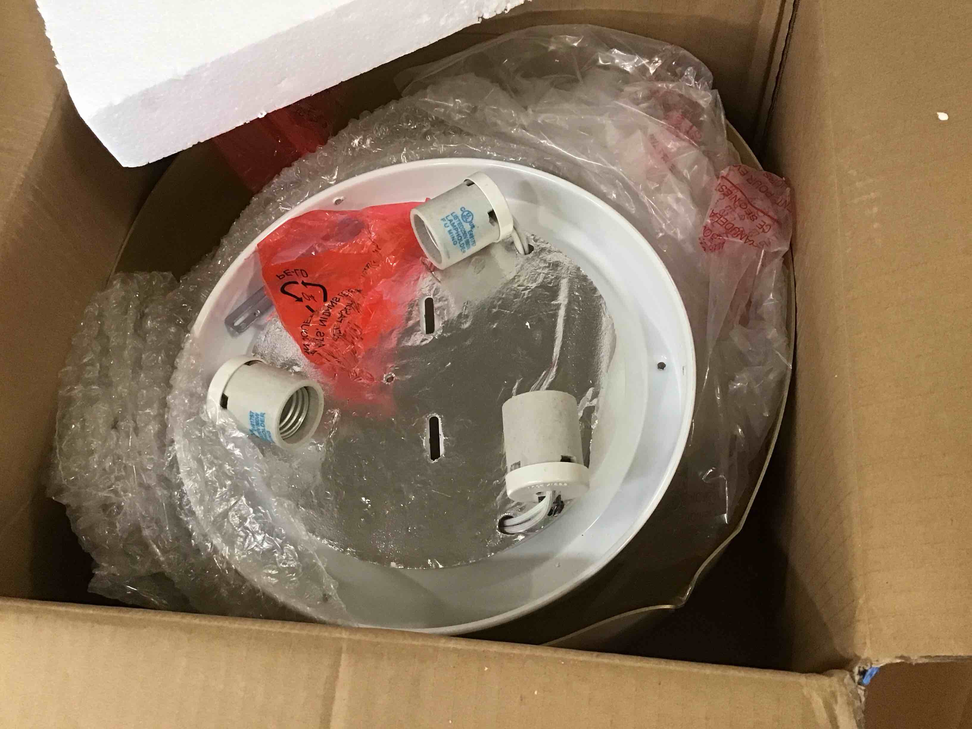 https://s3.amazonaws.com/lotting-images-prod/bidfta/PPE3264554_1750508134624.jpeg