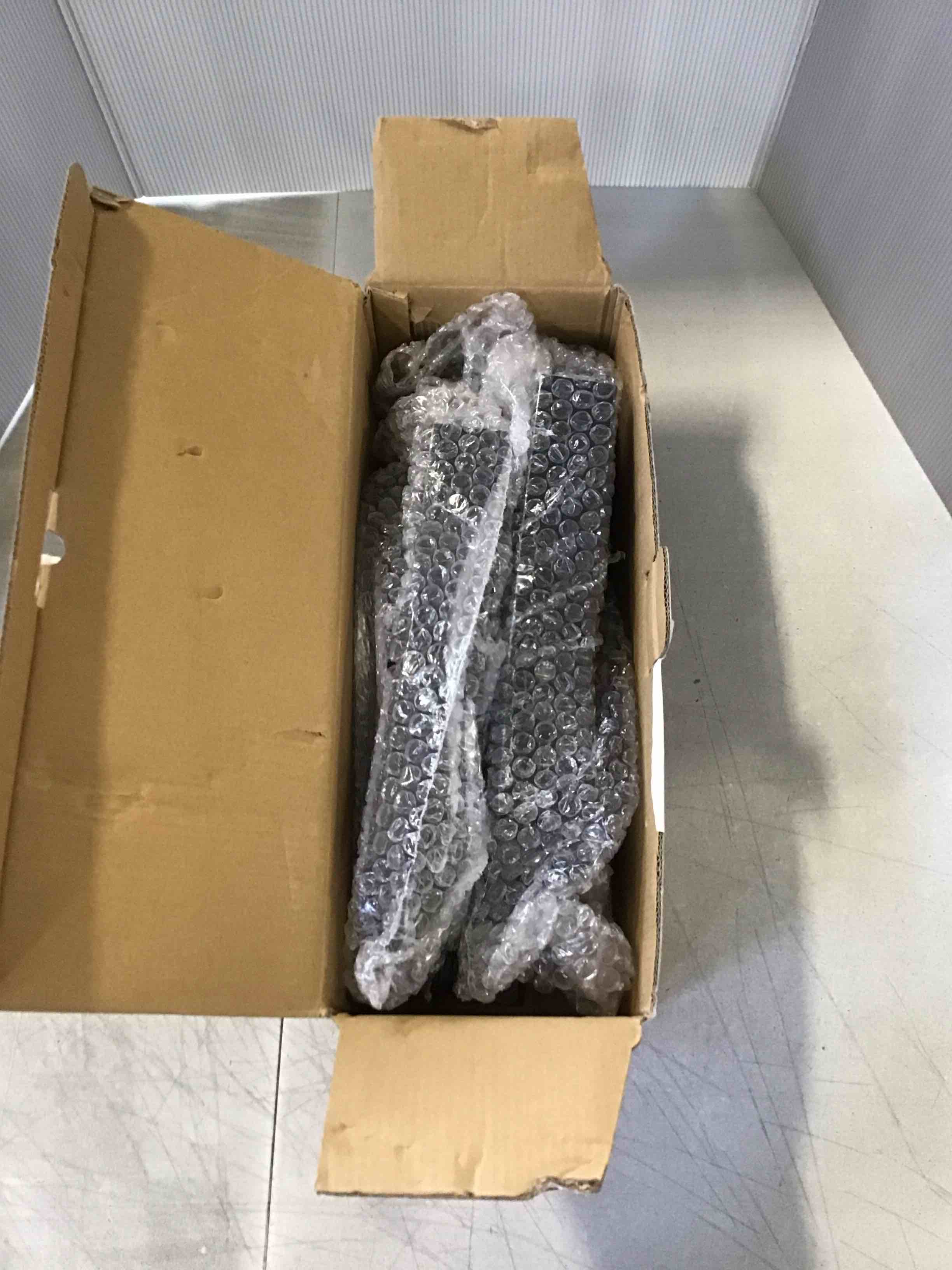 https://s3.amazonaws.com/lotting-images-prod/bidfta/PPE3267412_1750941222059.jpeg