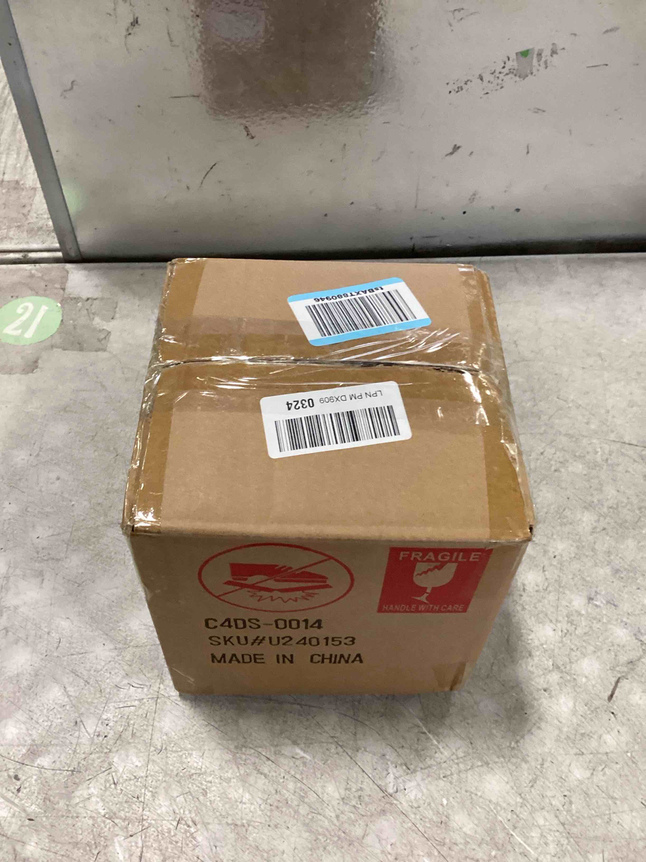 https://s3.amazonaws.com/lotting-images-prod/bidfta/PPE3268174_1749490666421.jpeg