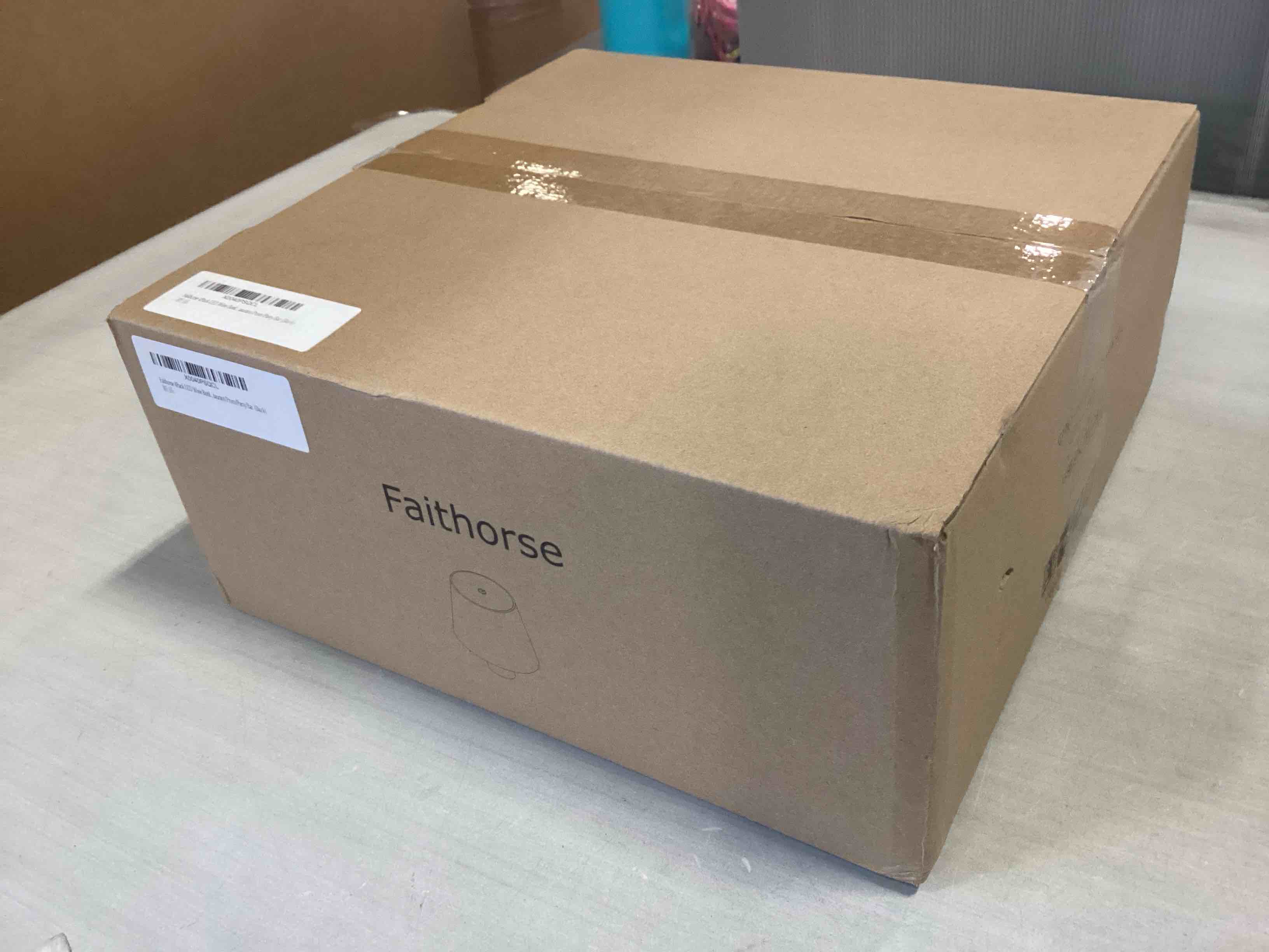 https://s3.amazonaws.com/lotting-images-prod/bidfta/PPE3271760_1750682085452.jpeg