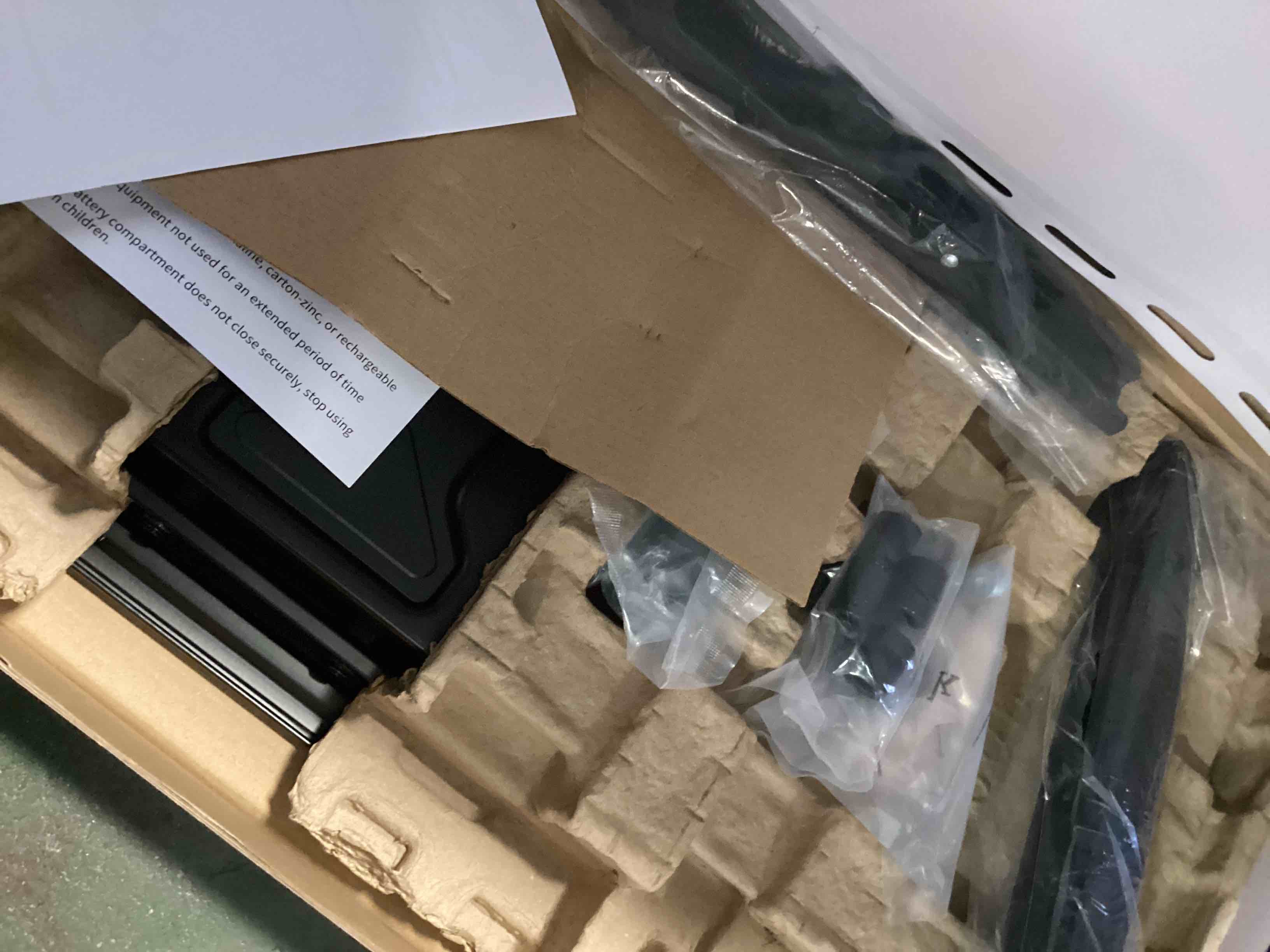 https://s3.amazonaws.com/lotting-images-prod/bidfta/PPE3273671_1756213651311.jpeg