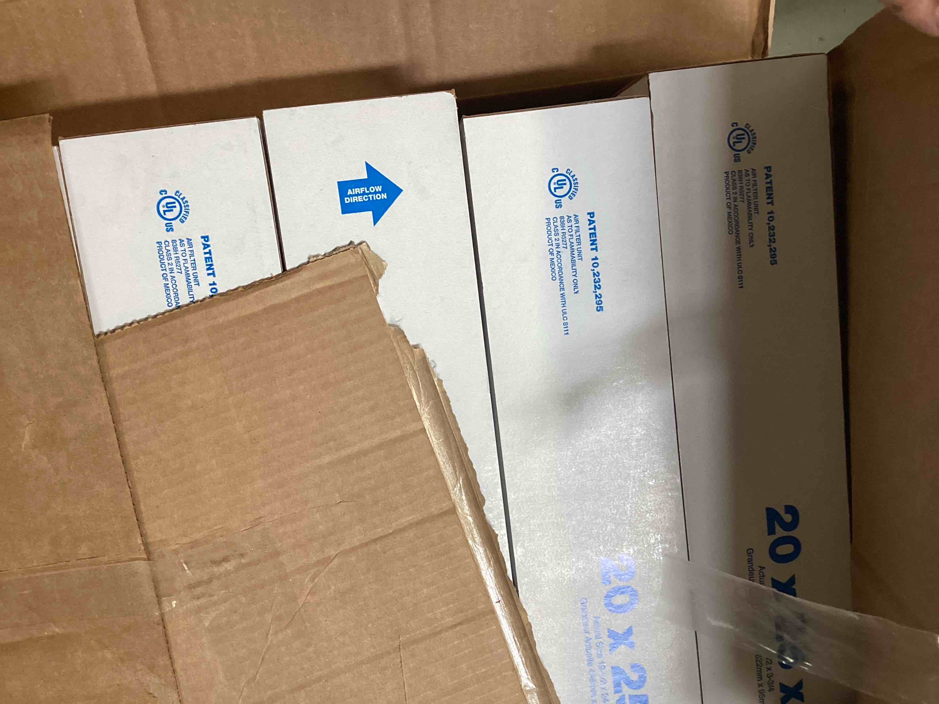https://s3.amazonaws.com/lotting-images-prod/bidfta/PPE3273738_1756236483414.jpeg