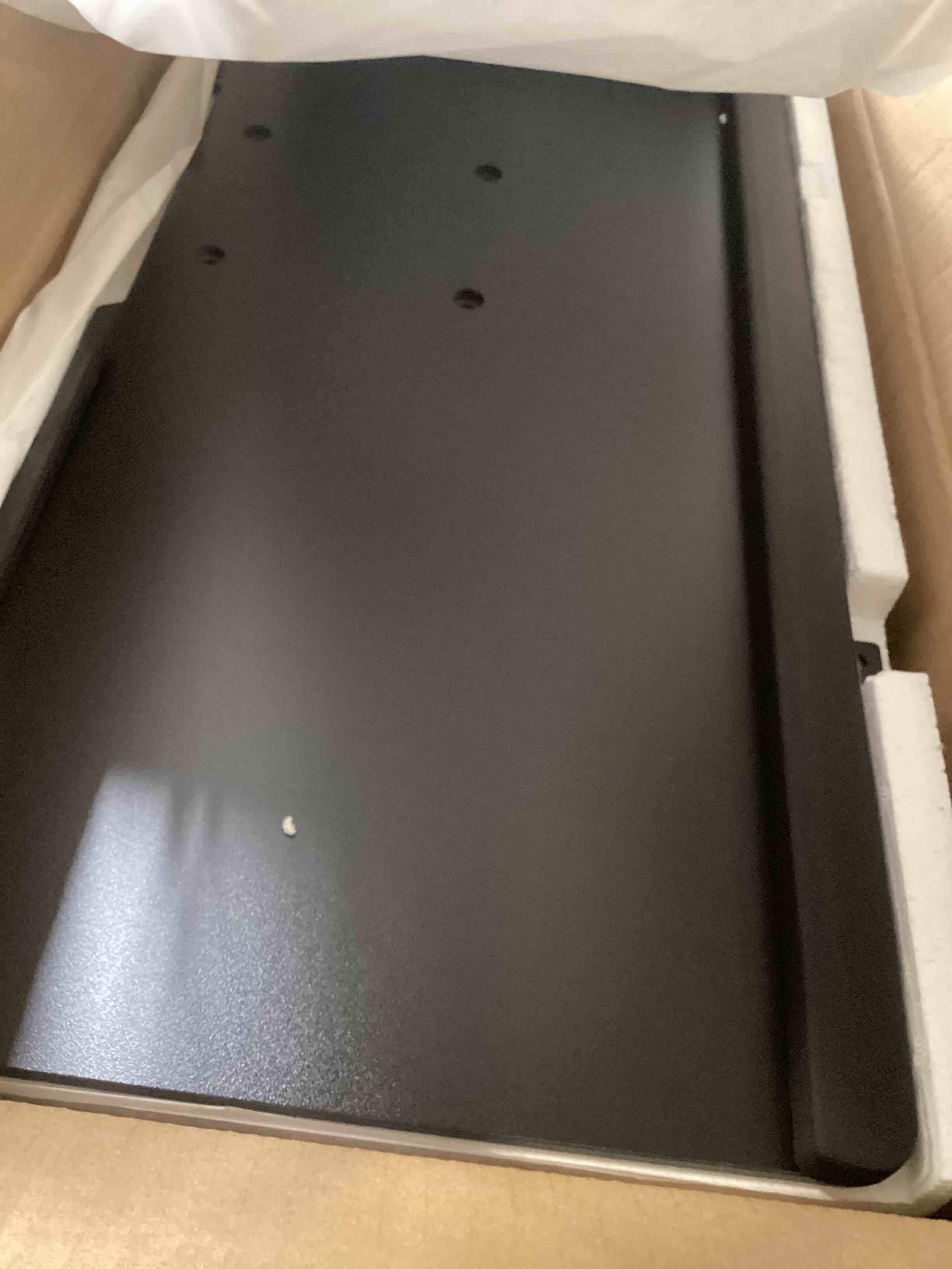 https://s3.amazonaws.com/lotting-images-prod/bidfta/PPE3273739_1756236419380.jpeg