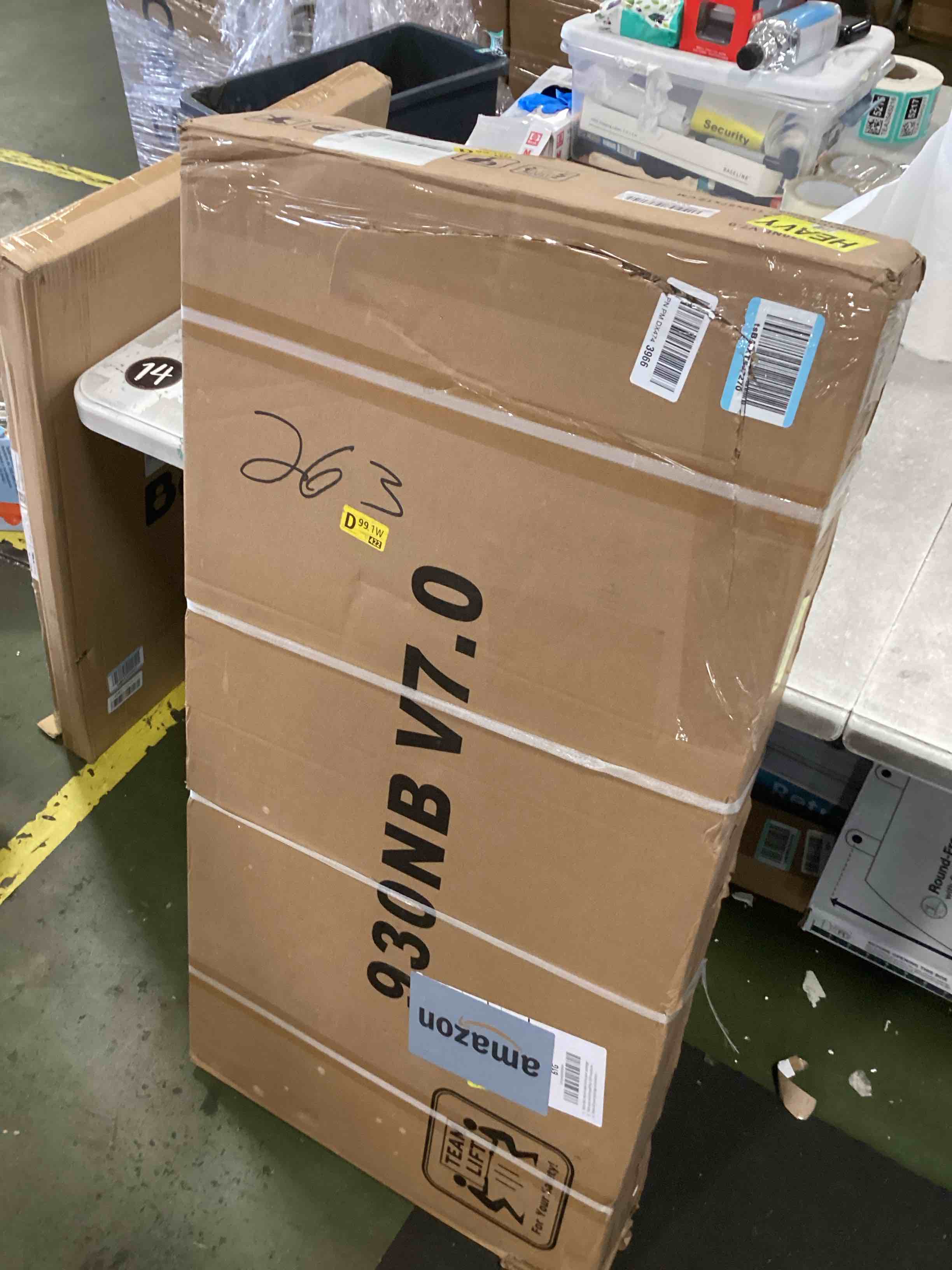 https://s3.amazonaws.com/lotting-images-prod/bidfta/PPE3280097_1750260083282.jpeg